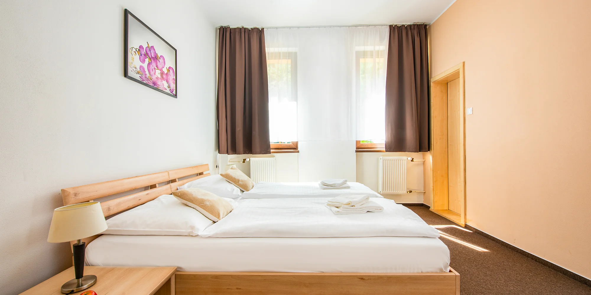 Lopušná Dolina pod Tatrami: pobyt v pokojích nebo chatce s wellness a možností stravování