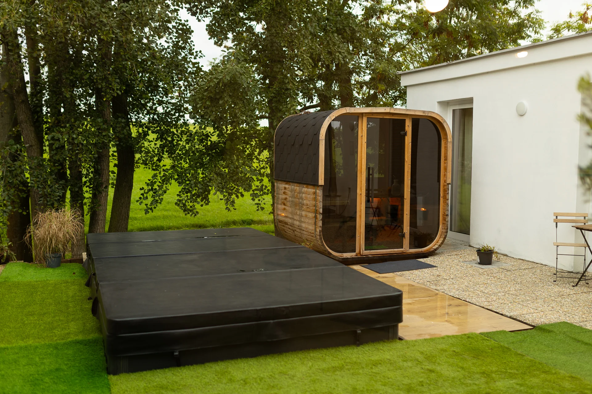 Privátní wellness apartmán od 15 do 22 h: sauna, bazén i spa s vířivkou jen pro vás dva