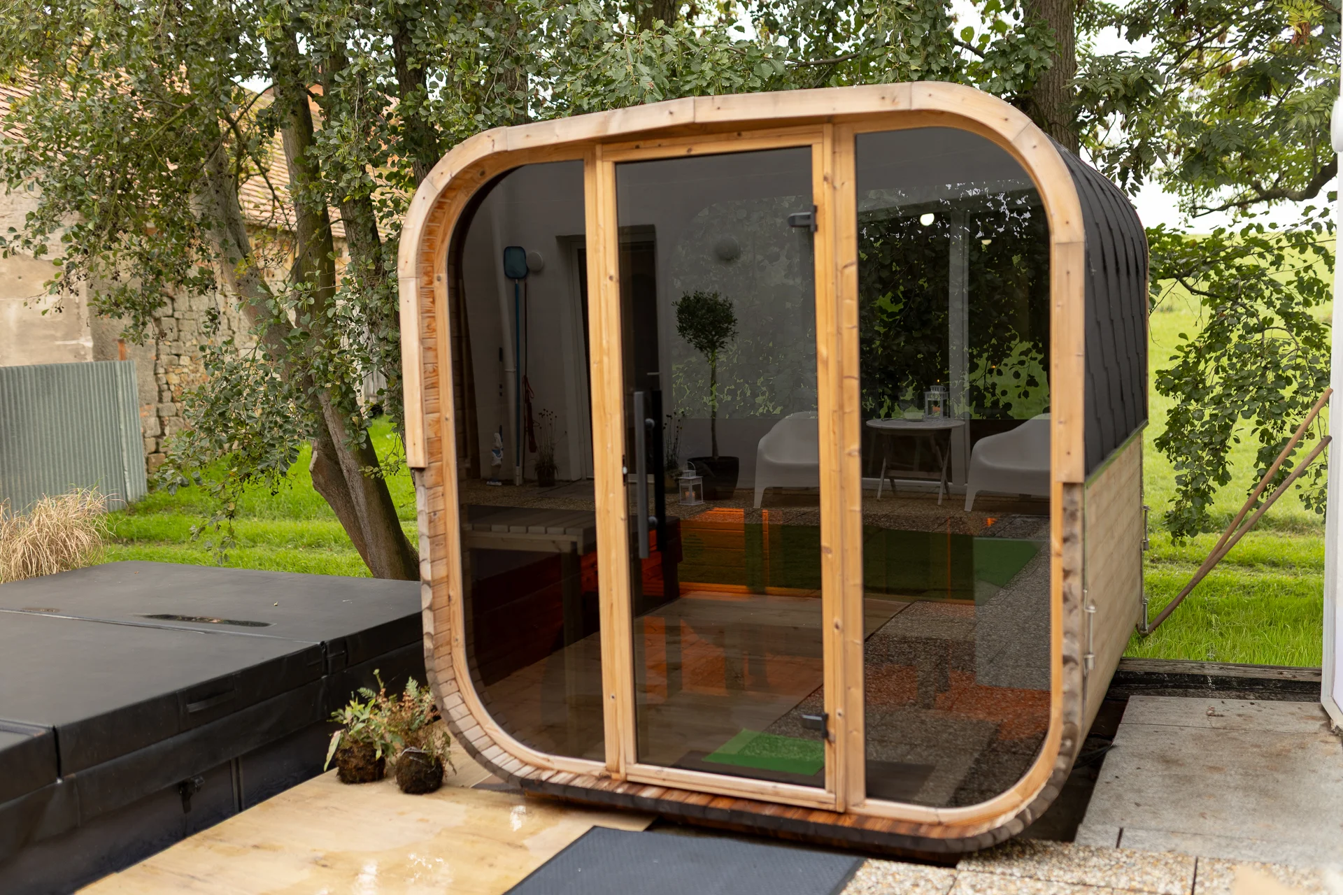 Privátní wellness apartmán od 15 do 22 h: sauna, bazén i spa s vířivkou jen pro vás dva