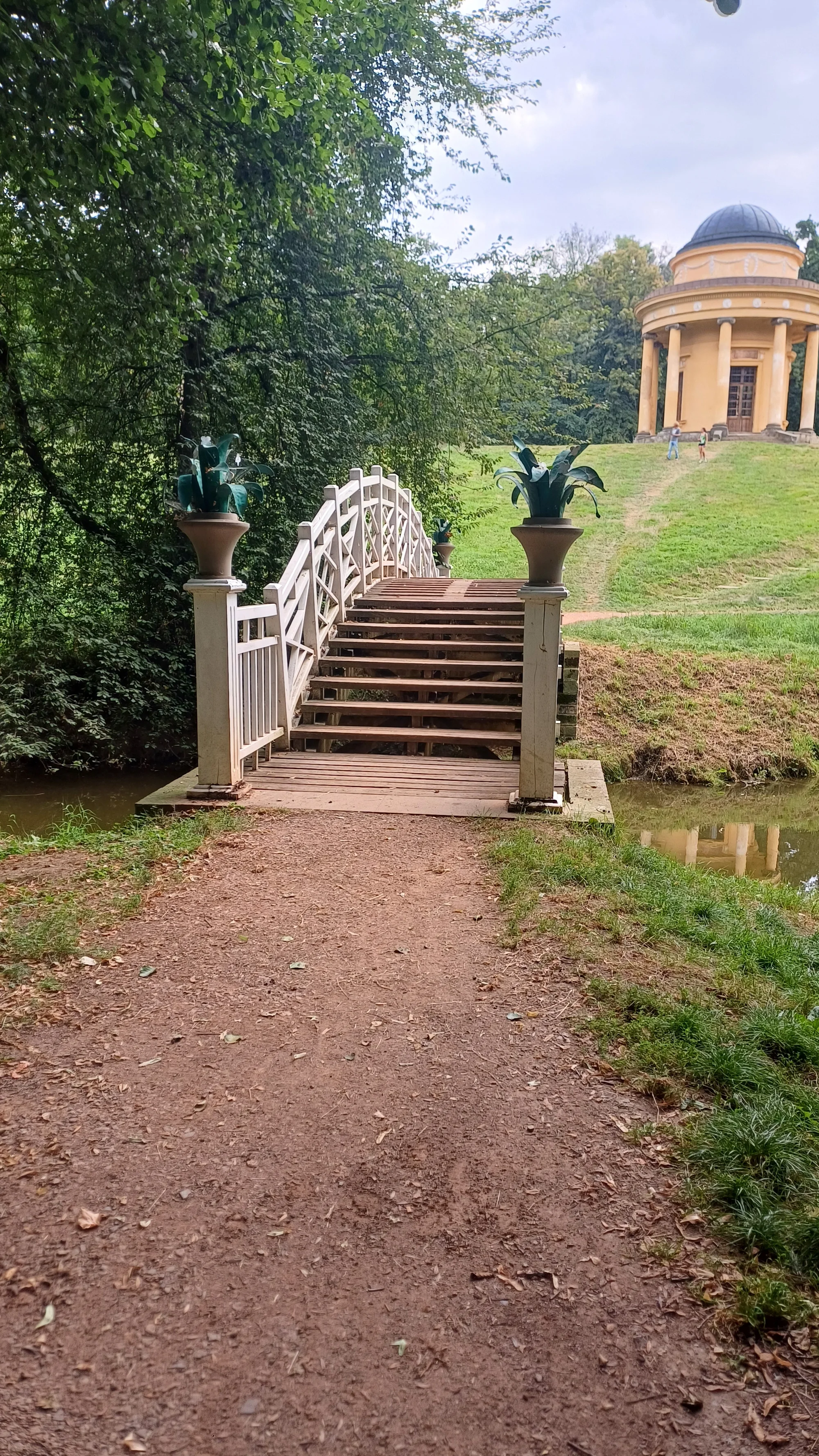 Duch Veltrus - Ztracené jméno: venkovní úniková hra v zámeckém parku