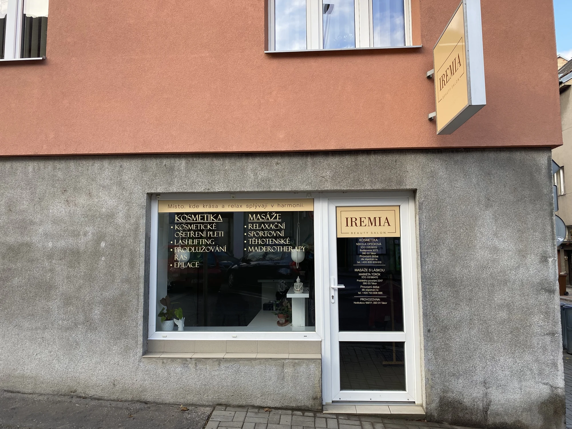 Masáže dle výběru na 30-90 minut: relaxační, sportovní, antistresové i těhotenské