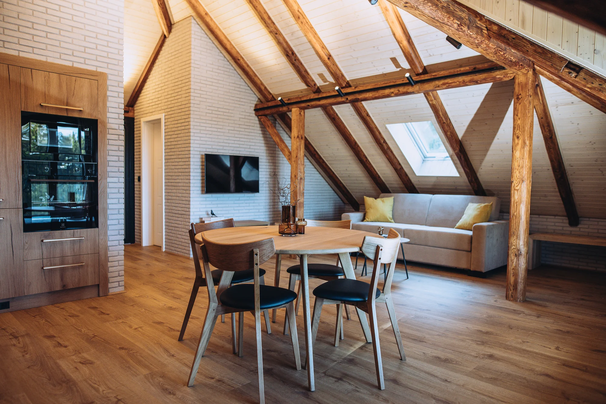 Plně vybavené apartmány na severní Moravě bez stravy i vč. snídaní v piknikovém koši