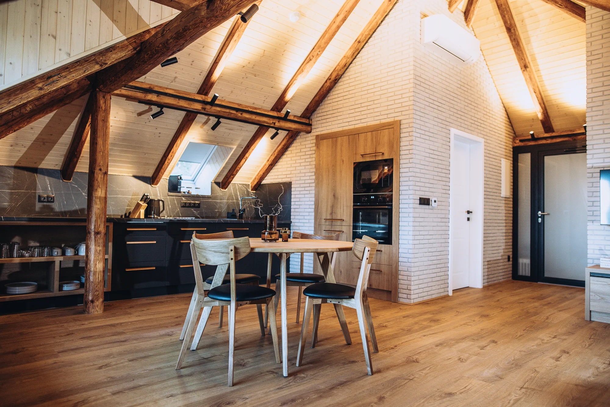 Plně vybavené apartmány na severní Moravě bez stravy i vč. snídaní v piknikovém koši