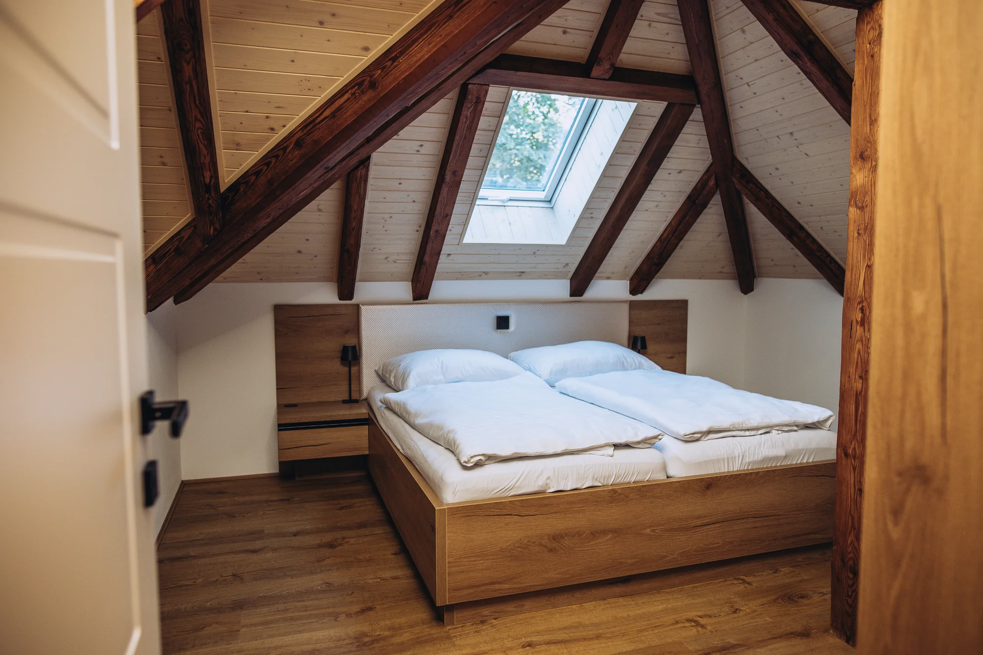 Plně vybavené apartmány na severní Moravě bez stravy i vč. snídaní v piknikovém koši