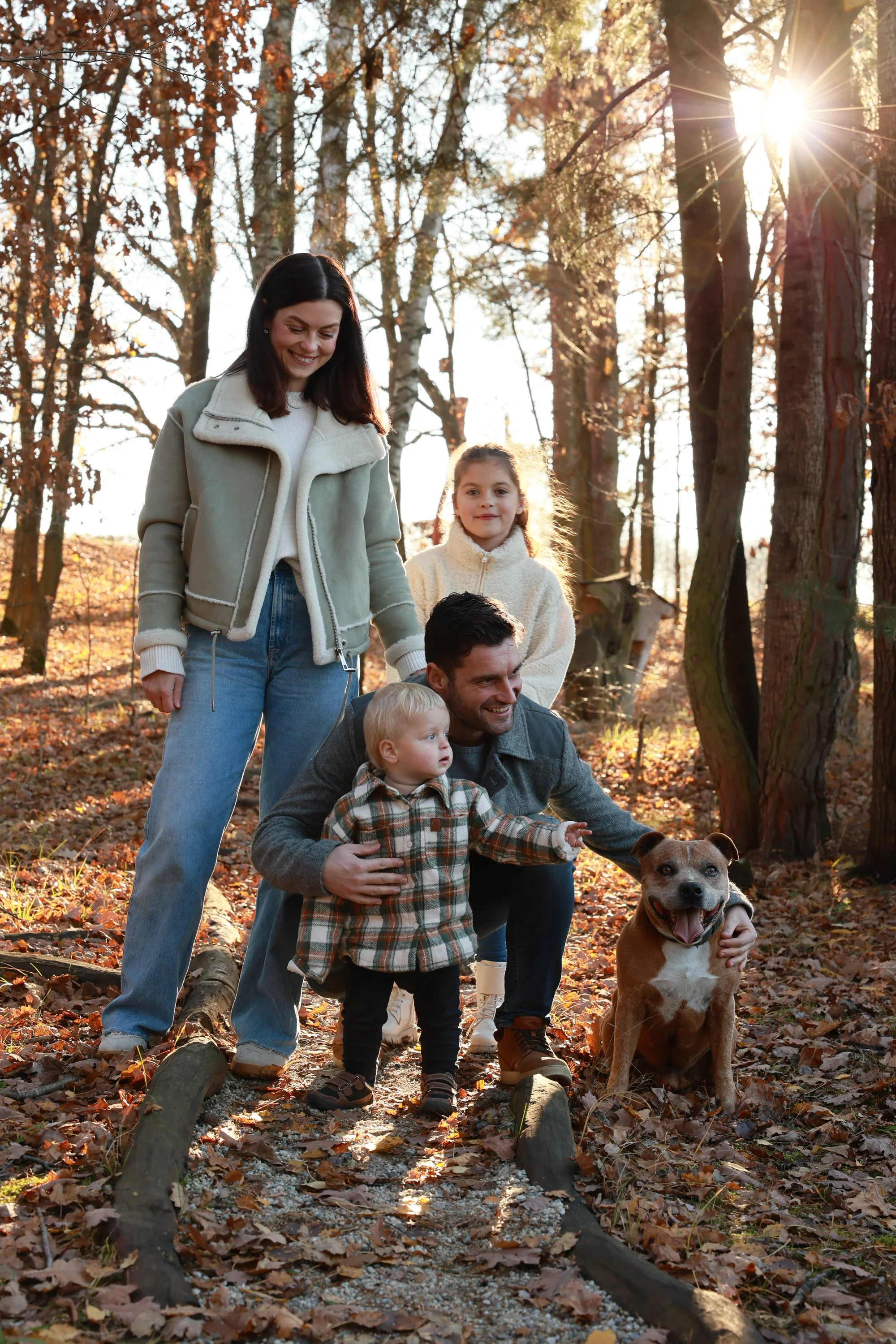 Dárkový voucher na focení v přírodě: pro páry, rodiny i větší skupiny, 5 upravených fotografií