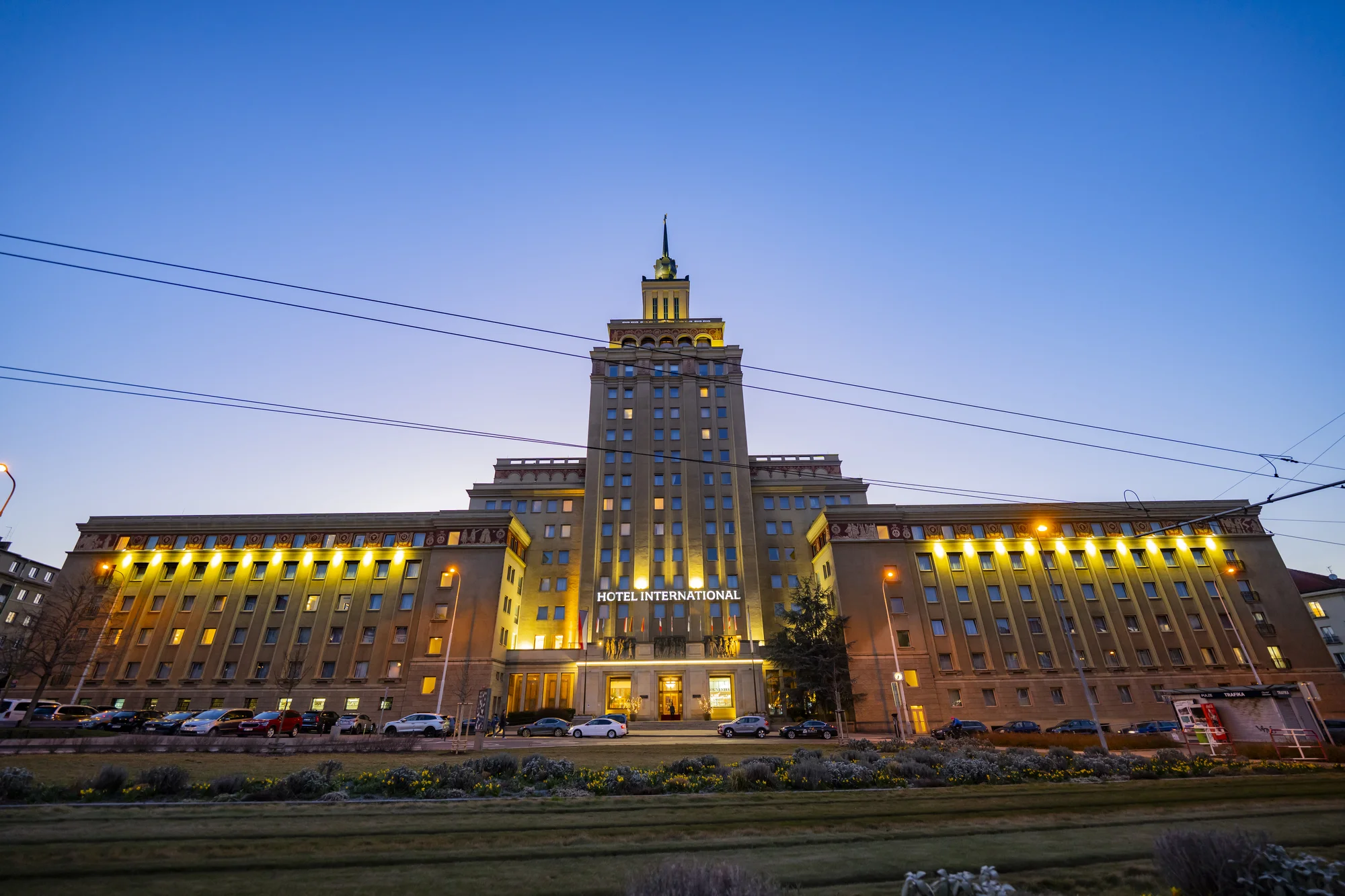 Legendární Grand Hotel International v Praze: pobyt se snídaní i michelinskou večeří, skvělá dostupnost do centra