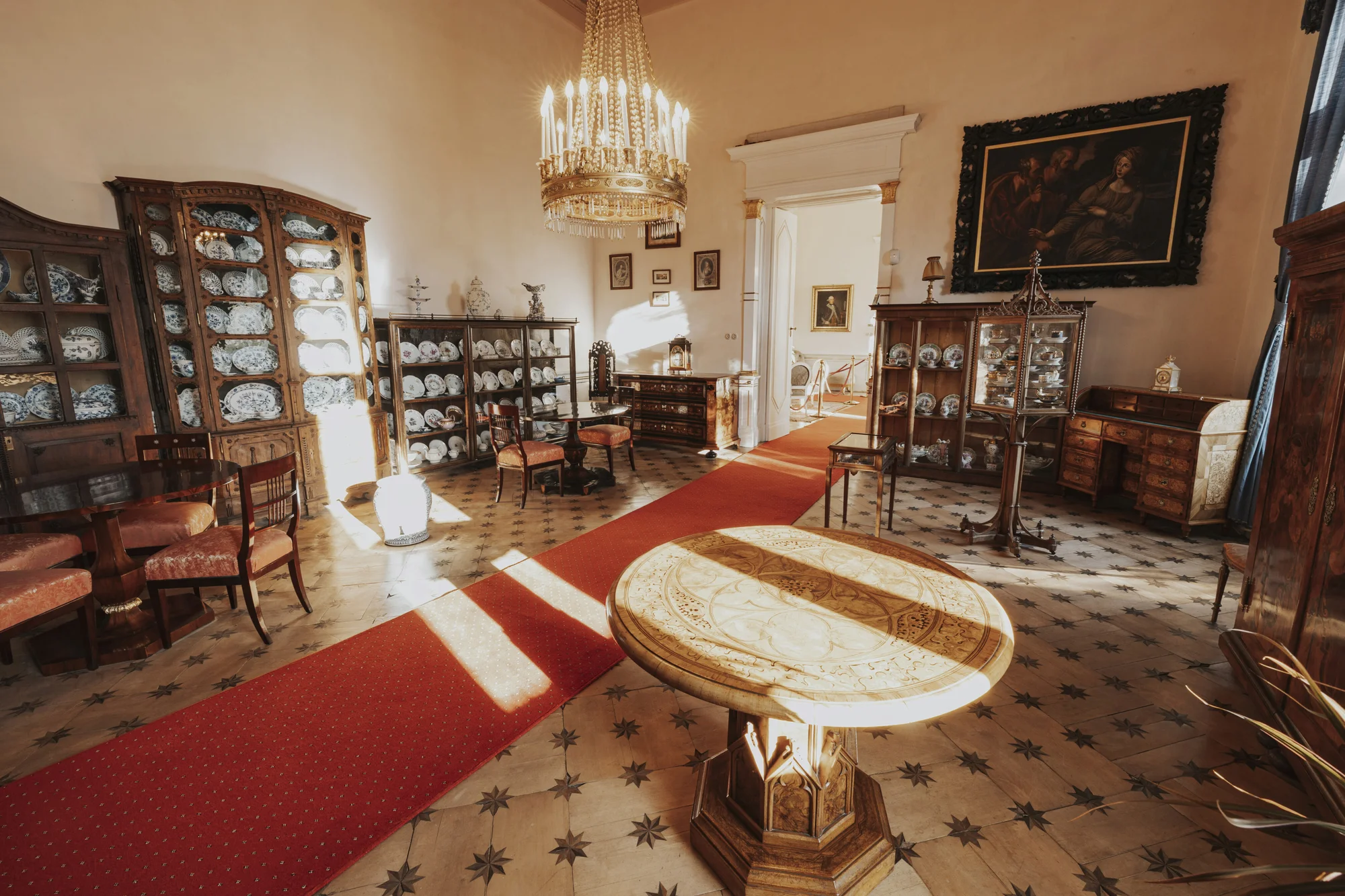 Romantický pobyt na zámku na západě Slovenska: snídaně i polopenze, vstupy do muzea