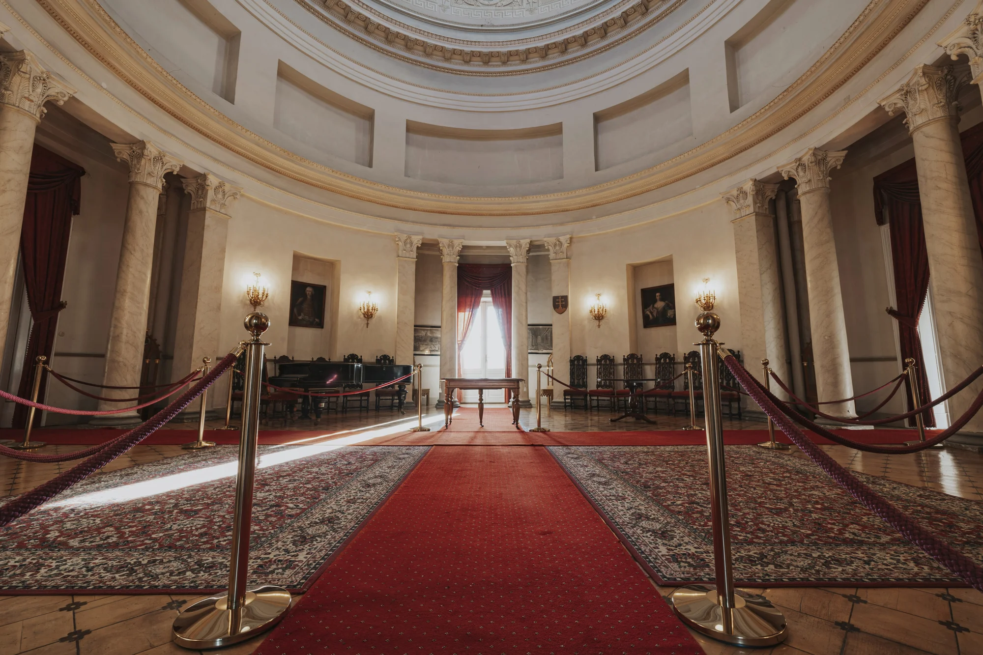 Romantický pobyt na zámku na západě Slovenska: snídaně i polopenze, vstupy do muzea