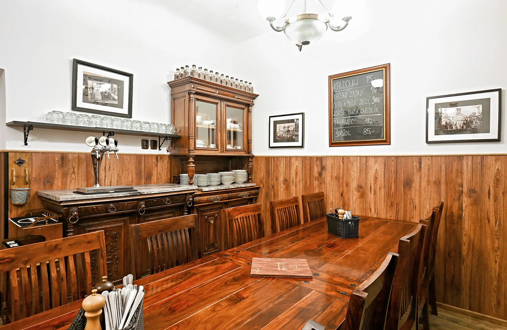 Zdolejte Švejkovu výzvu: 7 tradičních českých destilátů pro 1 či 2 osoby