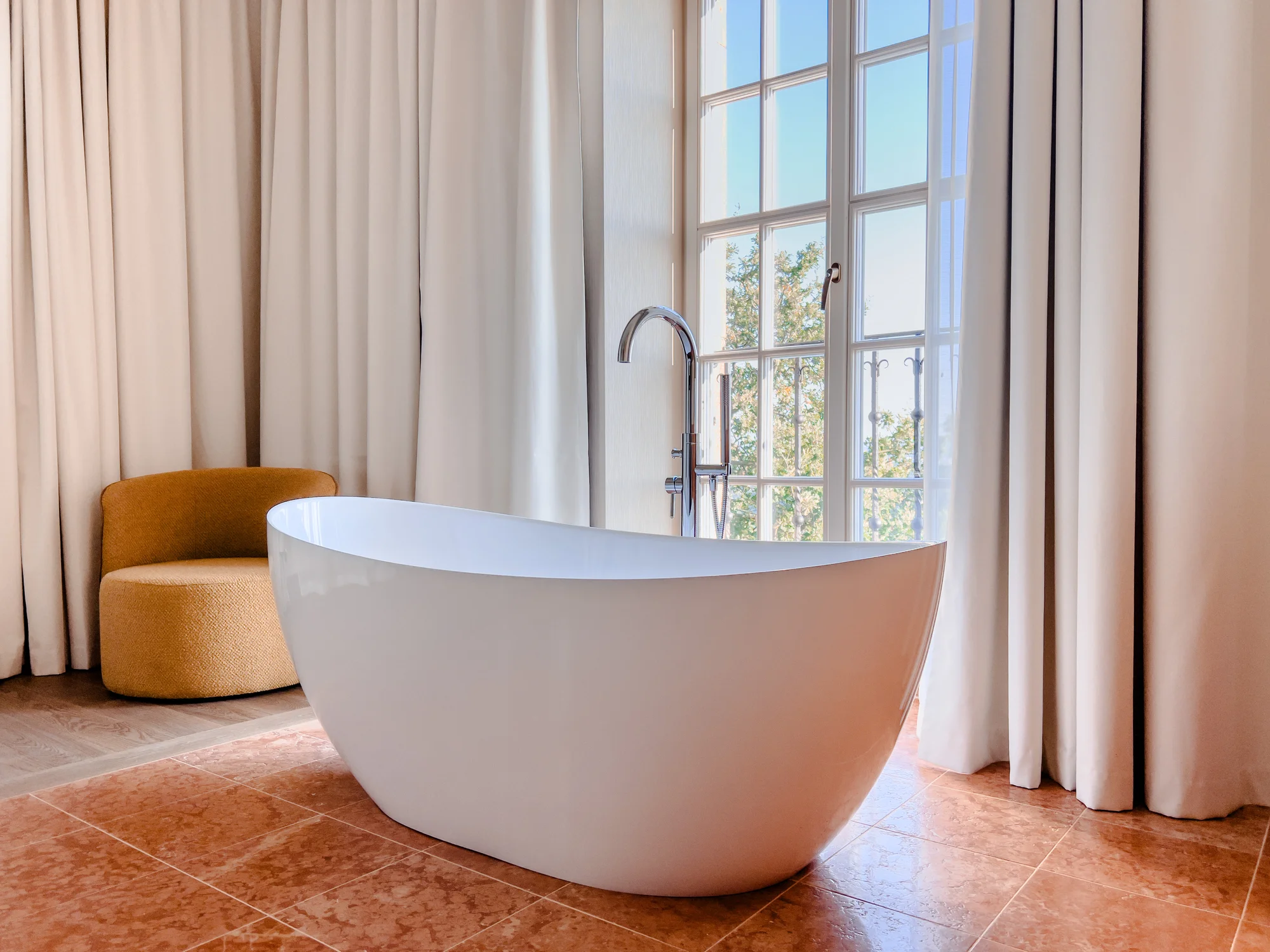 Úchvatný 5* zámek v Krakově: panoramatický výhled, snídaně či polopenze