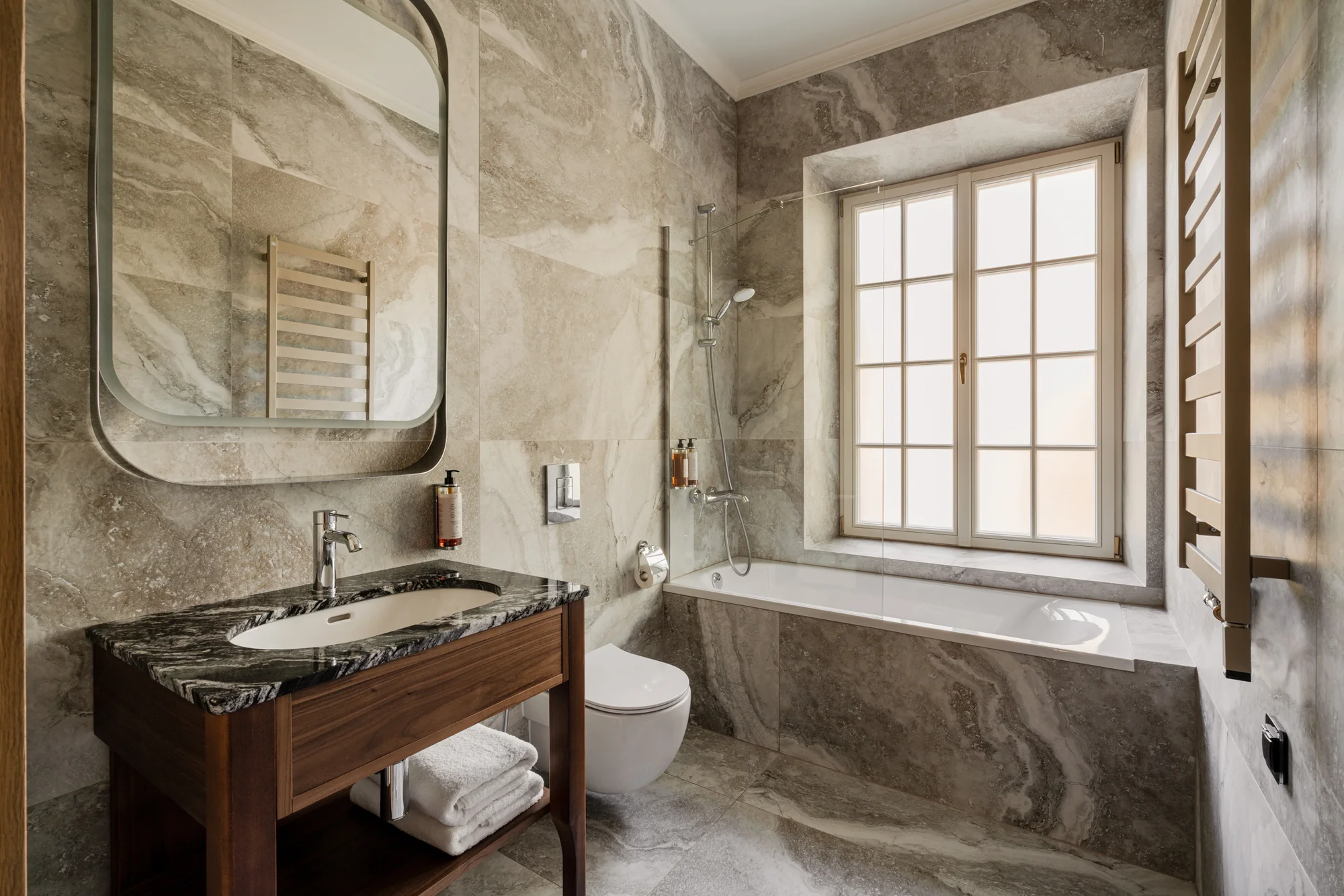 Úchvatný 5* zámek v Krakově: panoramatický výhled, snídaně či polopenze