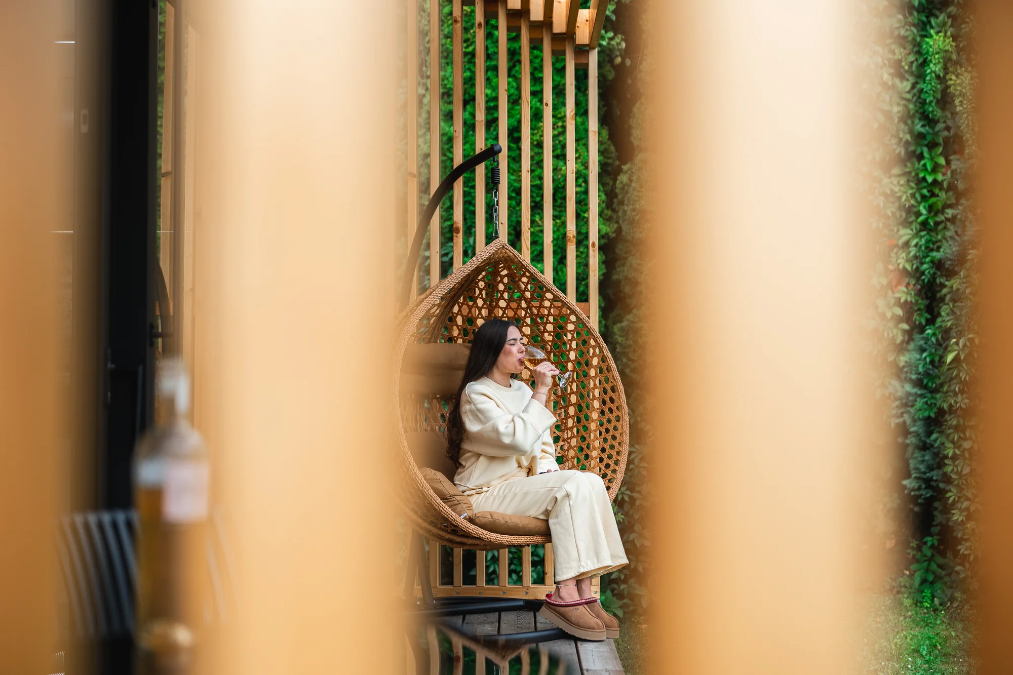 Za romantikou do Ostravy: tiny house s kuchyní, Netflixem i terasou s posezením