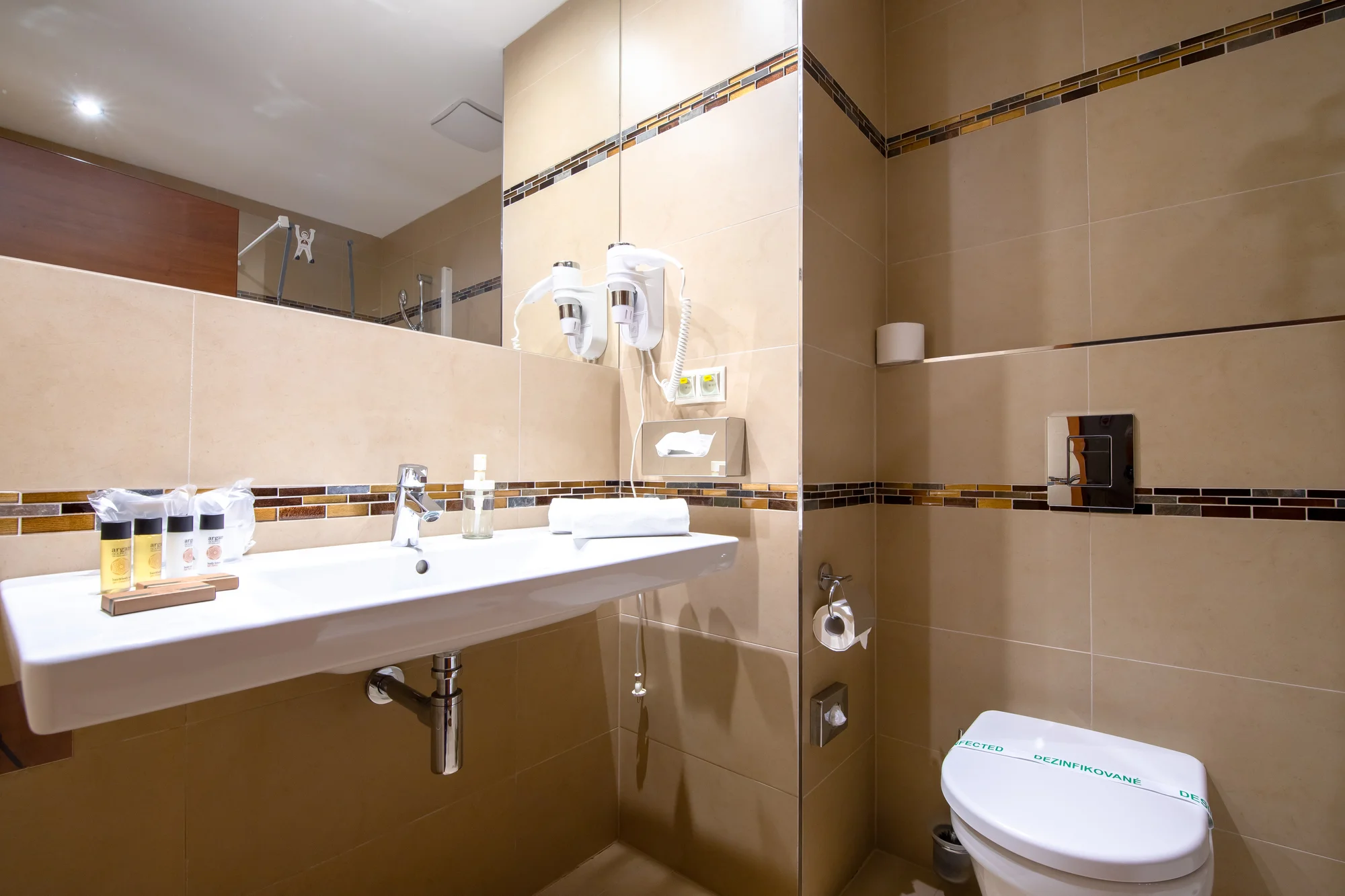 Elegantní 4* hotel v centru lázeňského města Trenčianske Teplice, procedury i strava