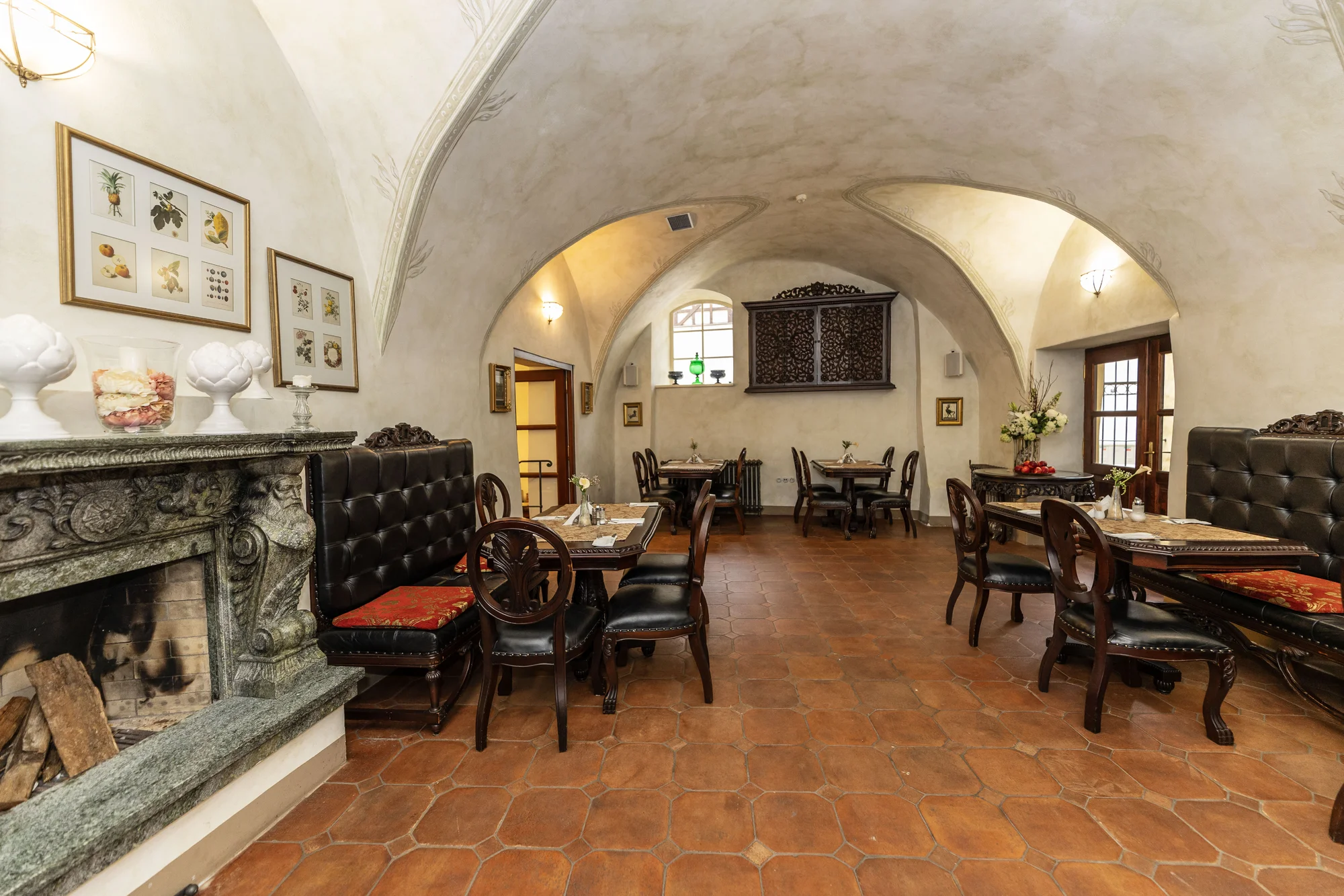 Luxus s nádechem historie: hotel v centru Českého Krumlova se snídaní i wellness