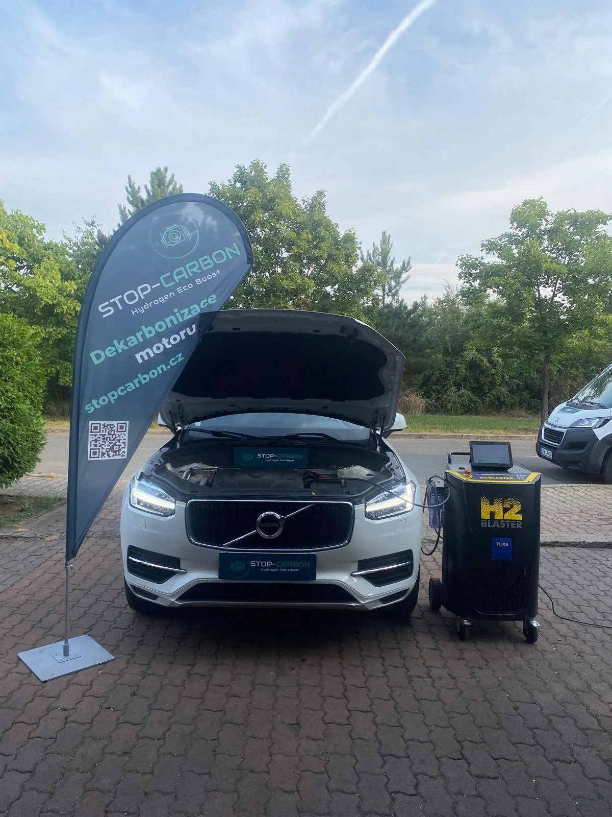 Dekarbonizace motoru vodíkem pro lepší výkon i nižší spotřebu