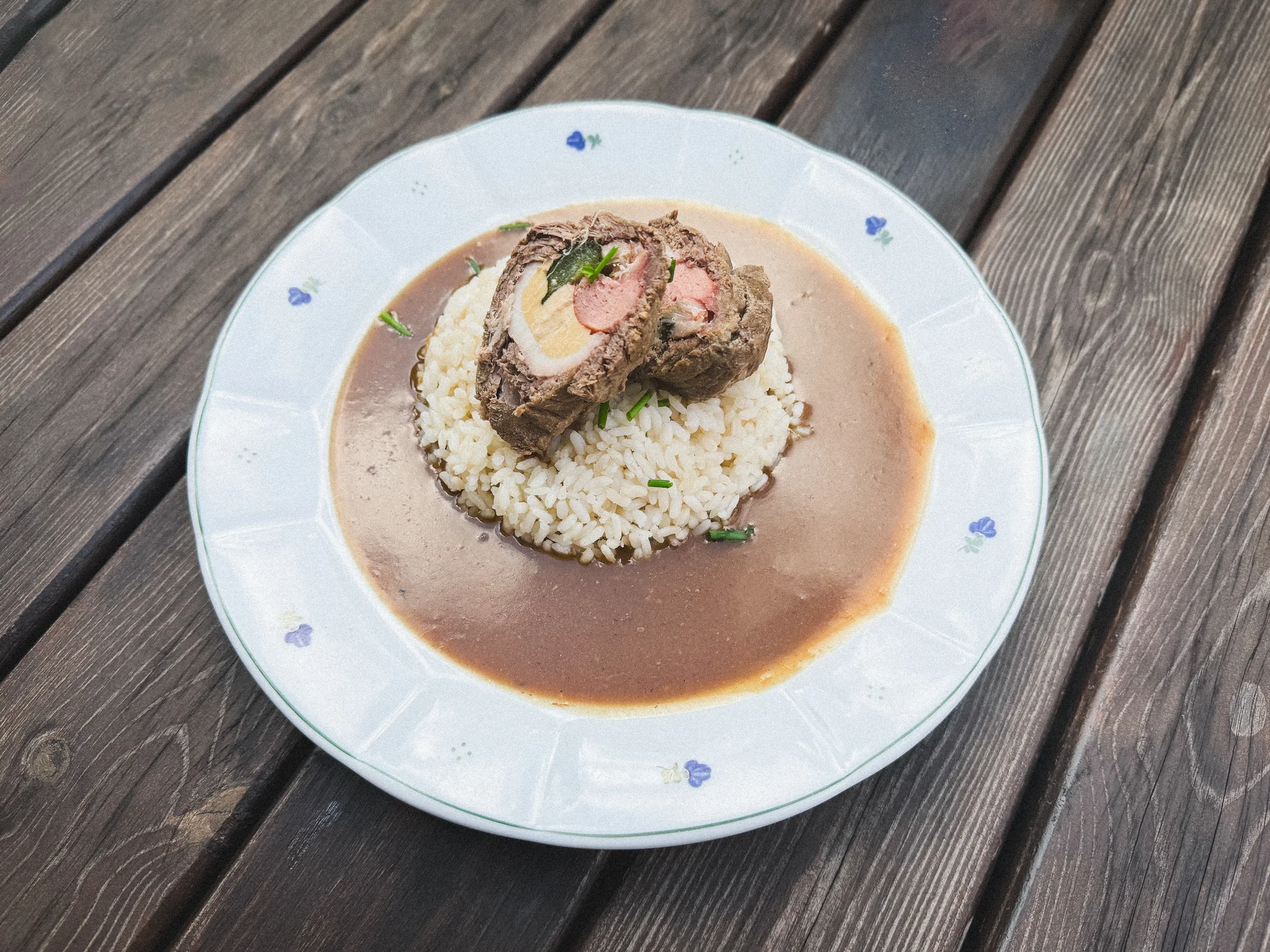 Dovolená v Posázaví: rodinný penzion se snídaní, výhled na hrad Ledeč