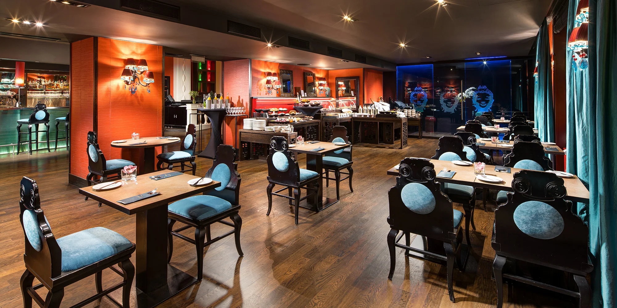 Stylová snídaně s proseccem v Siddharta Café: neomezená konzumace pro 2 osoby