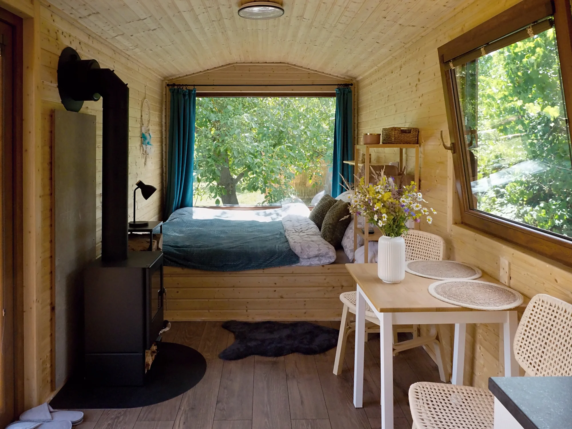 Relax na Vysočině: maringotka se snídaní a neomezeným privátním wellness