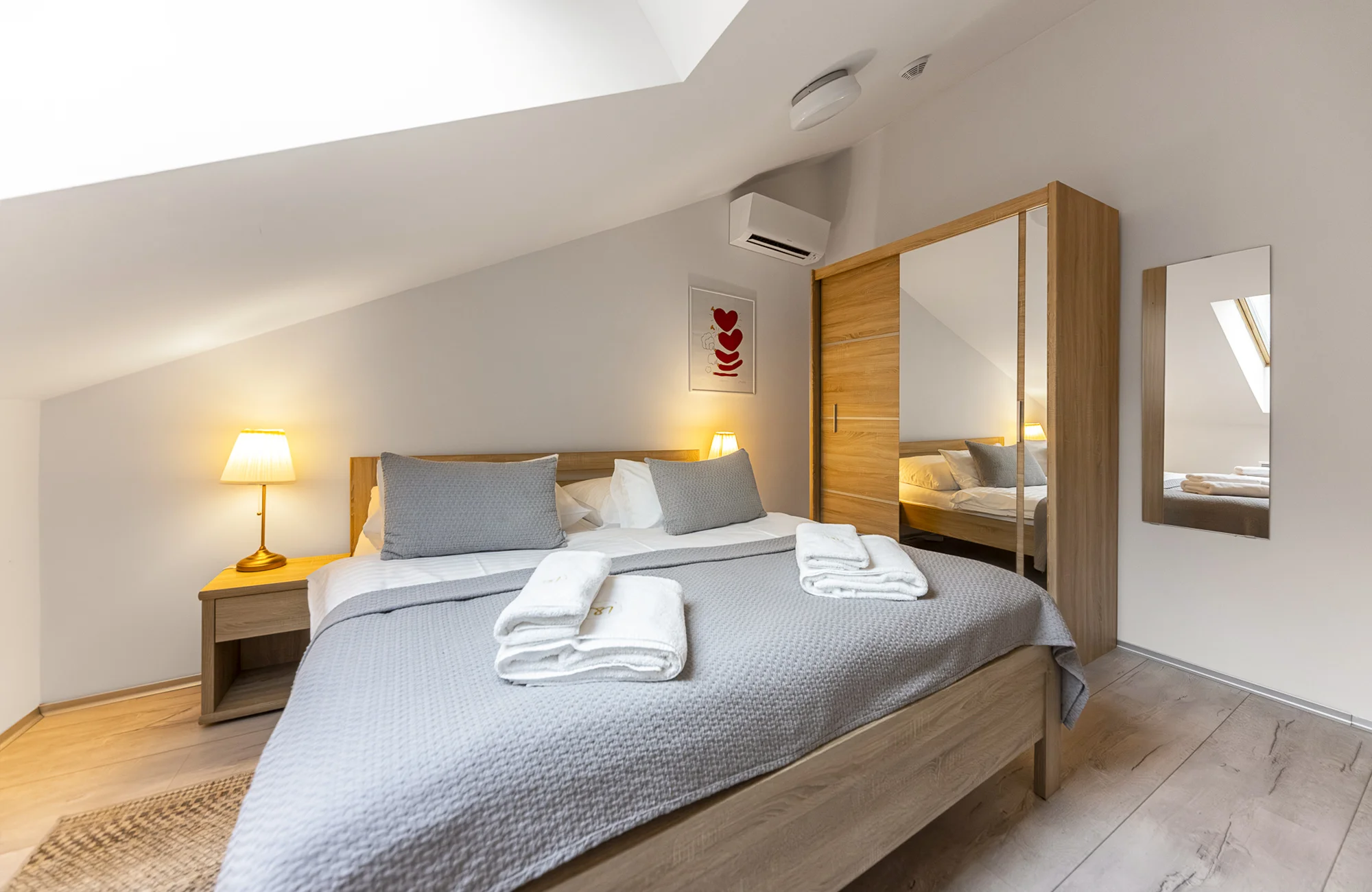 Odpočinek v Mikulově na jižní Moravě: prémiové apartmány s terasou i večeří