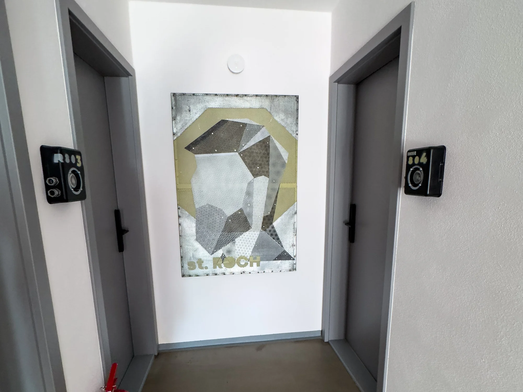 Pobyt v Klatovech v ikonické budově telekomunikace: možnost VIP prohlídky, blízko centra