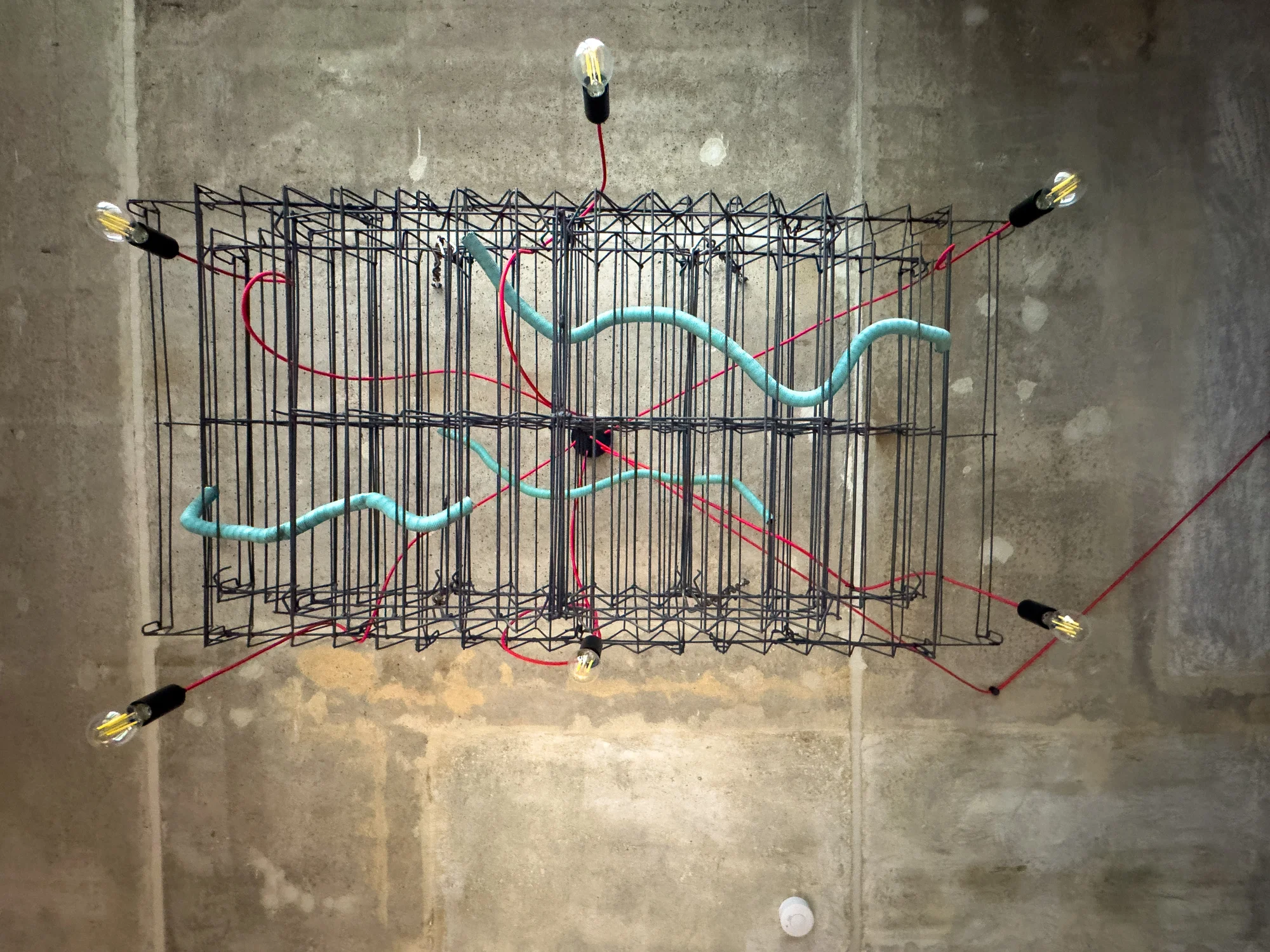 Pobyt v Klatovech v ikonické budově telekomunikace: možnost VIP prohlídky, blízko centra