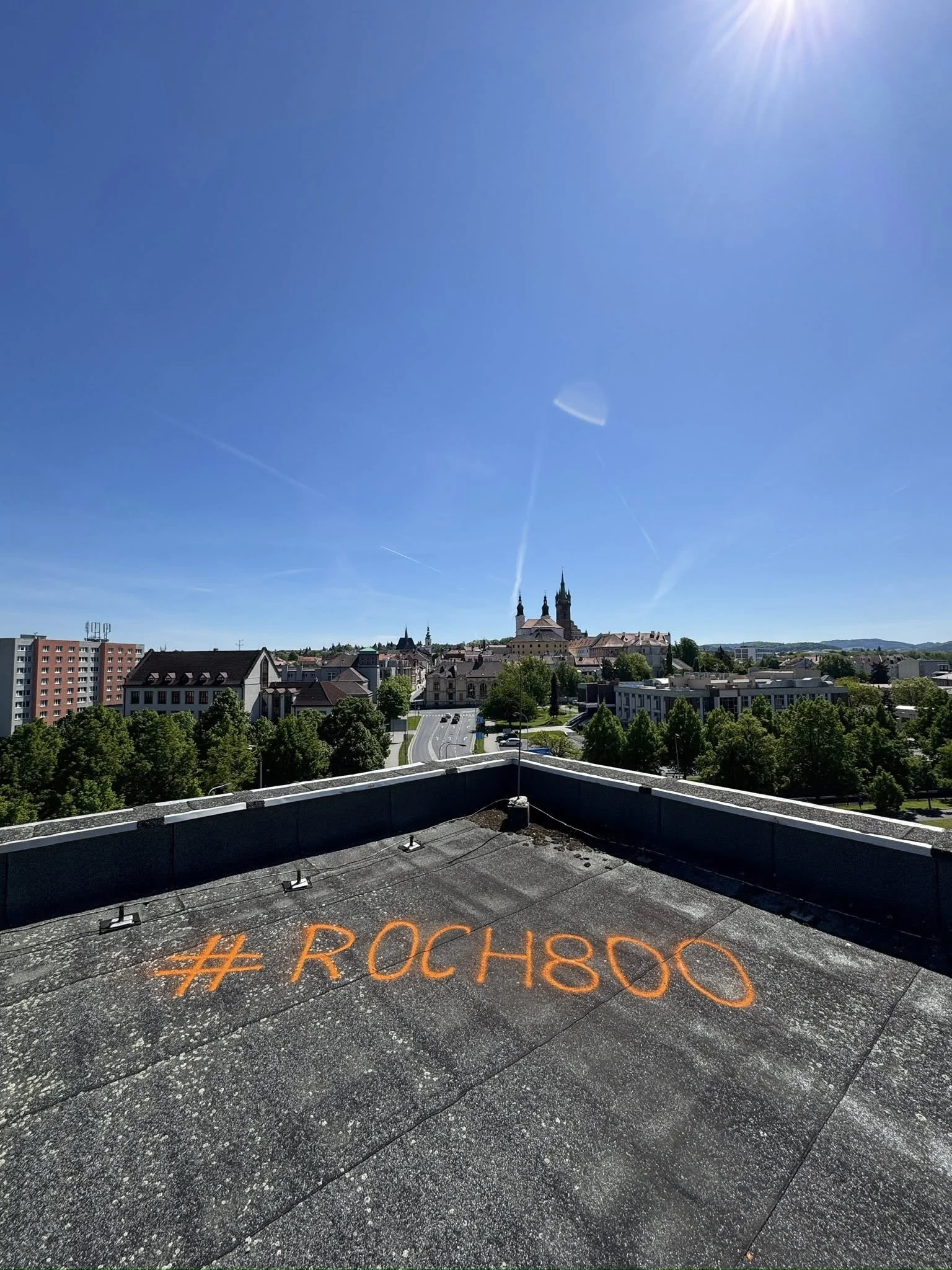 Pobyt v Klatovech v ikonické budově telekomunikace: možnost VIP prohlídky, blízko centra