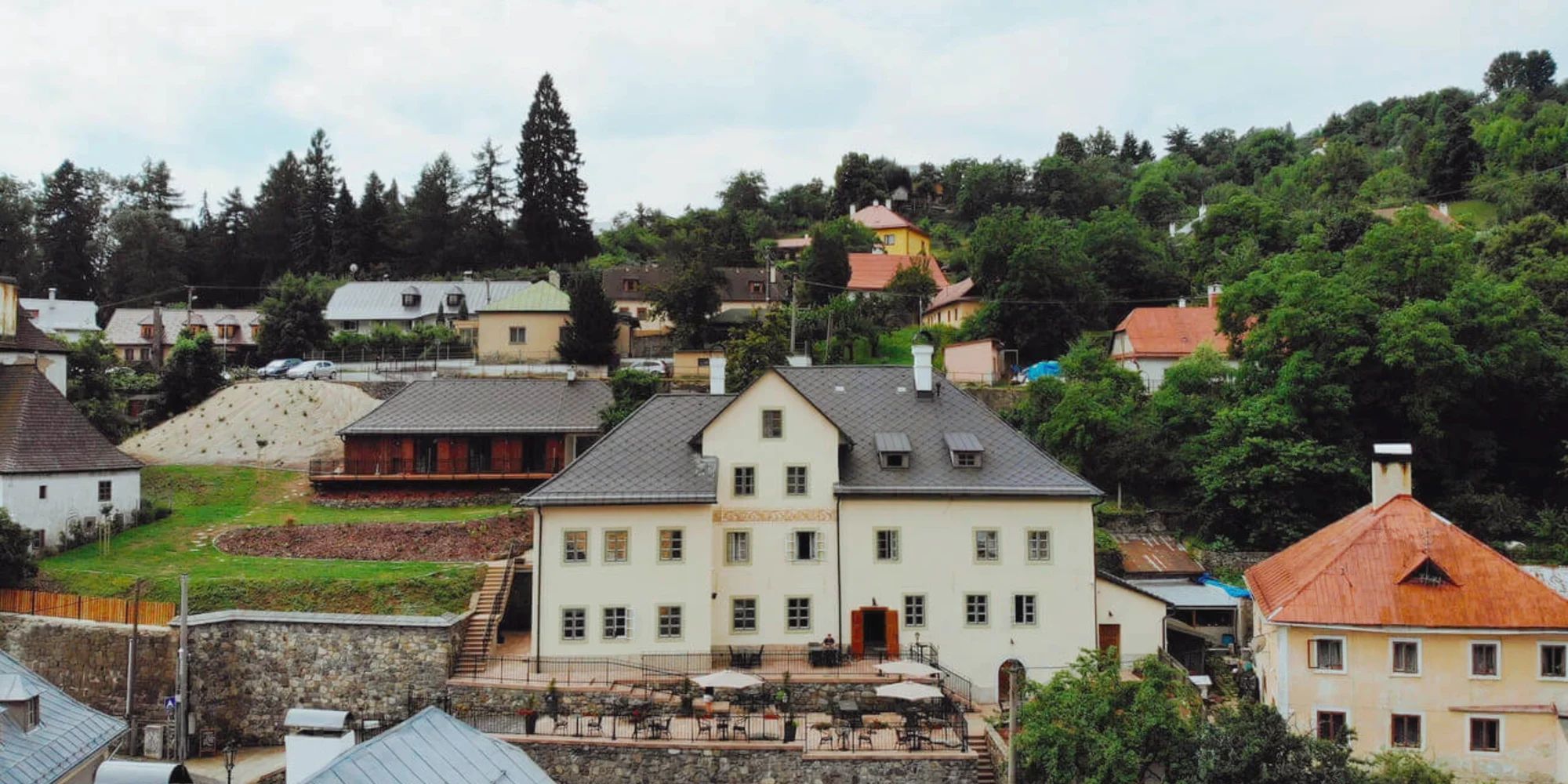 Spojení historie a luxusu v oblíbené Banské Štiavnici: hotel jen 300 m od Nového zámku