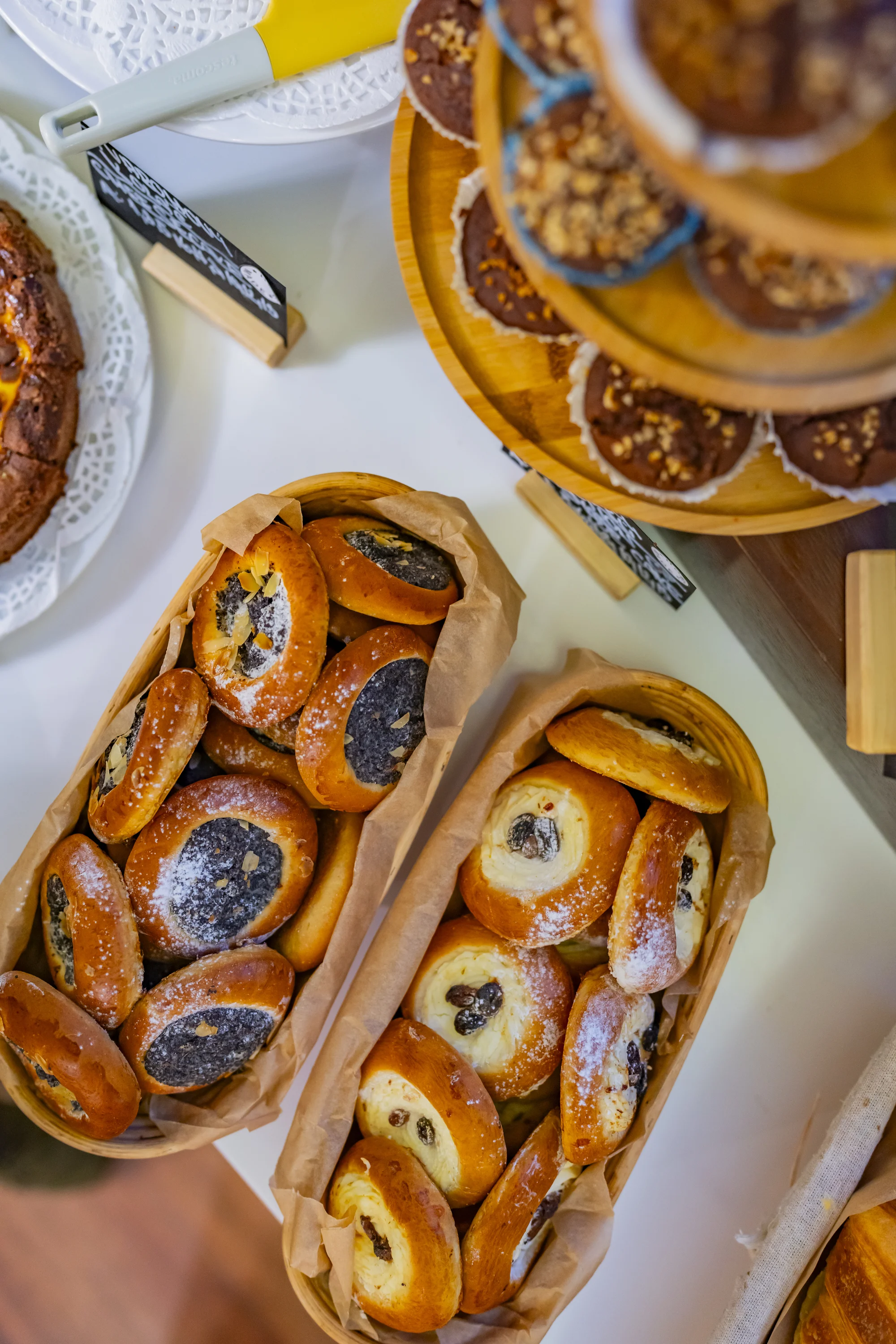 Legendární Grand Hotel International v Praze: pobyt se snídaní i michelinskou večeří, skvělá dostupnost do centra