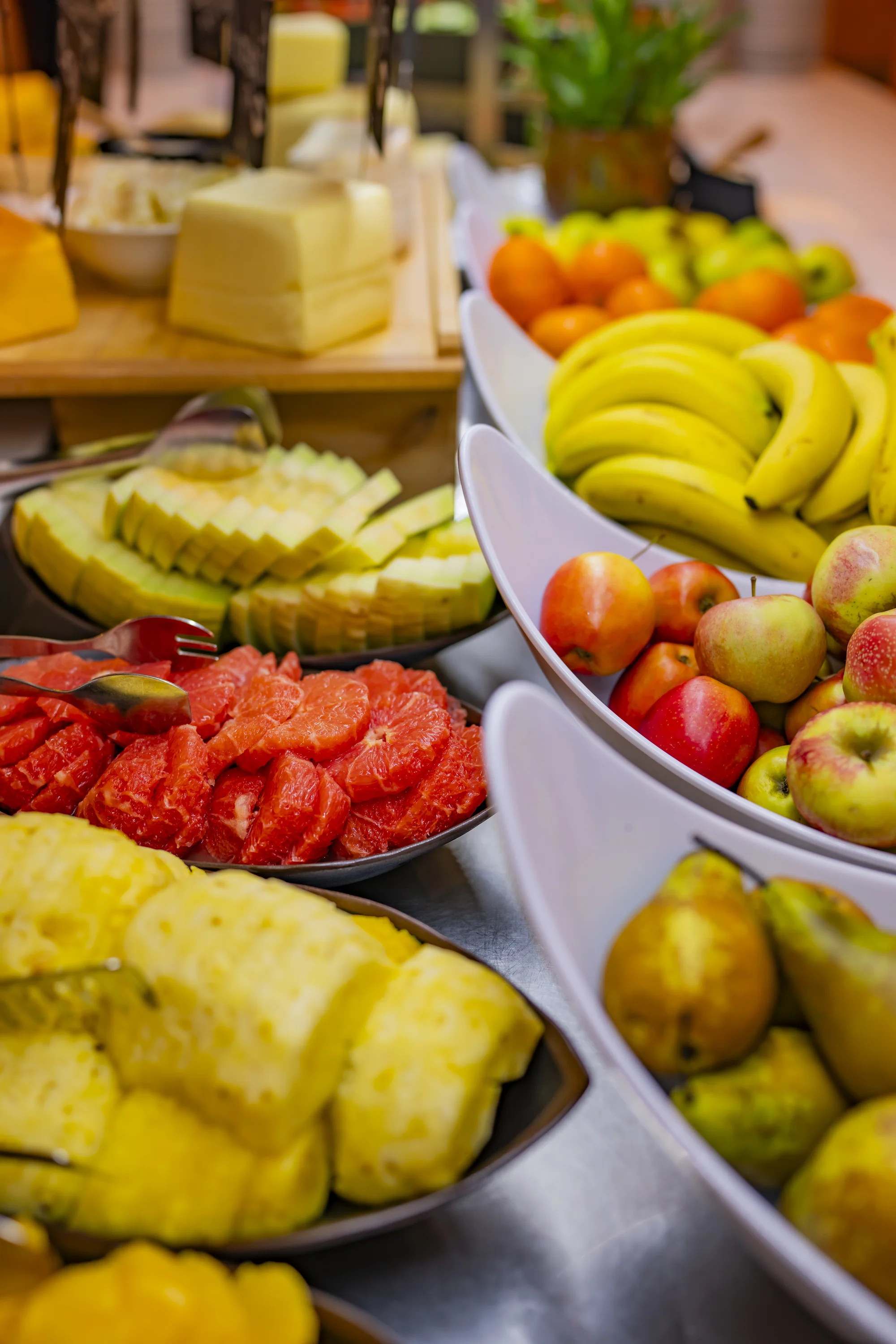 Legendární Grand Hotel International v Praze: pobyt se snídaní i michelinskou večeří, skvělá dostupnost do centra