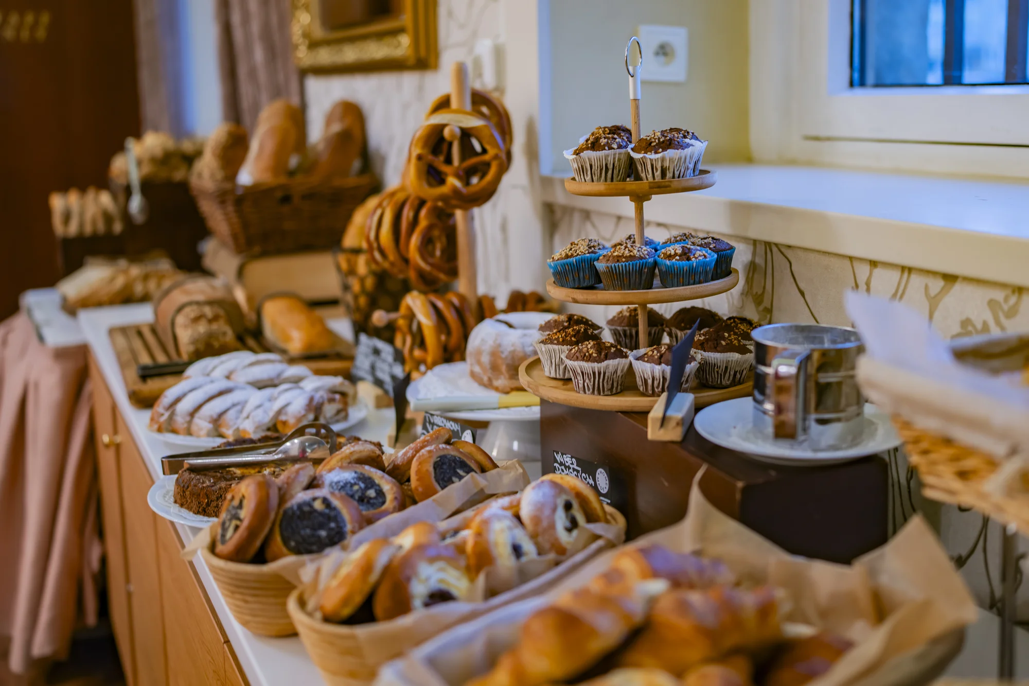 Legendární Grand Hotel International v Praze: pobyt se snídaní i michelinskou večeří, skvělá dostupnost do centra