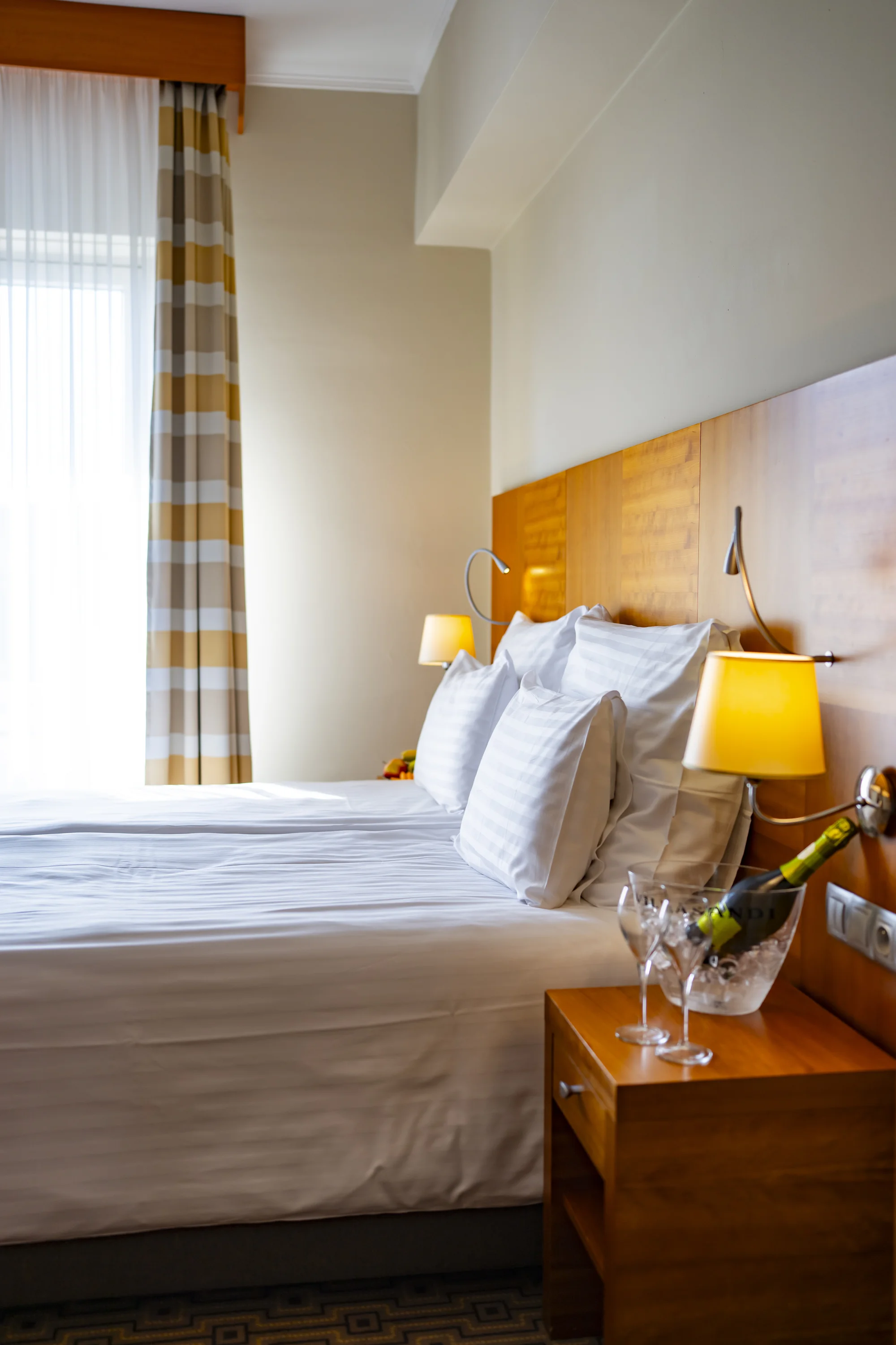 Legendární Grand Hotel International v Praze: pobyt se snídaní i michelinskou večeří, skvělá dostupnost do centra