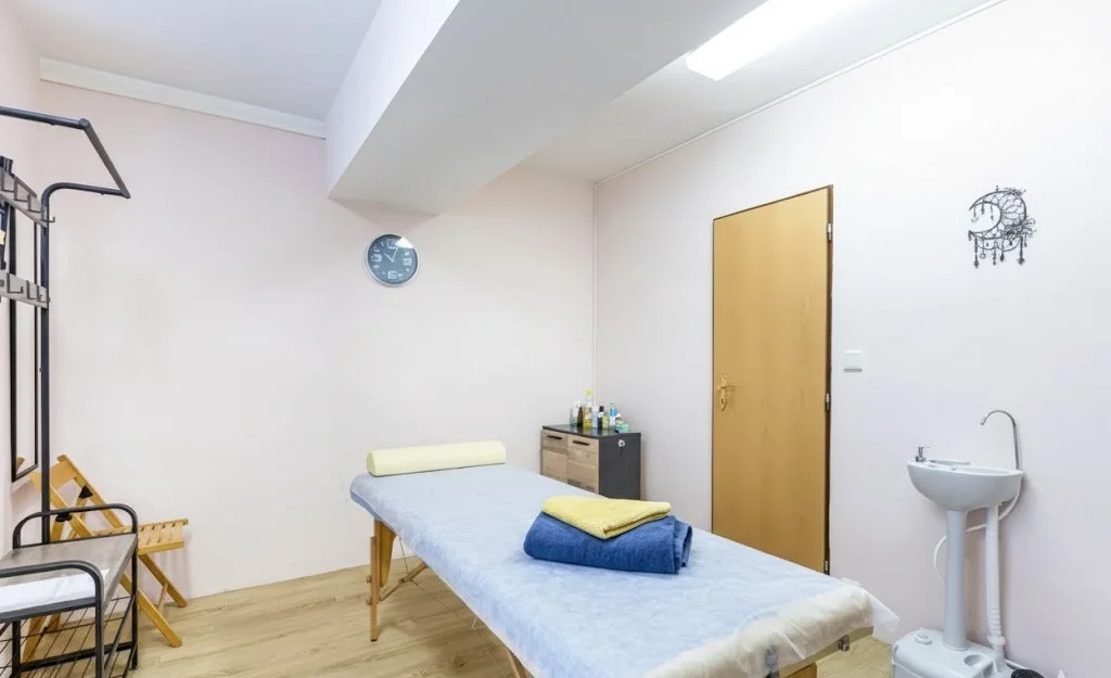 Breussova nebo lymfatická masáž: 60 či 90 min. péče pro vaše zdraví