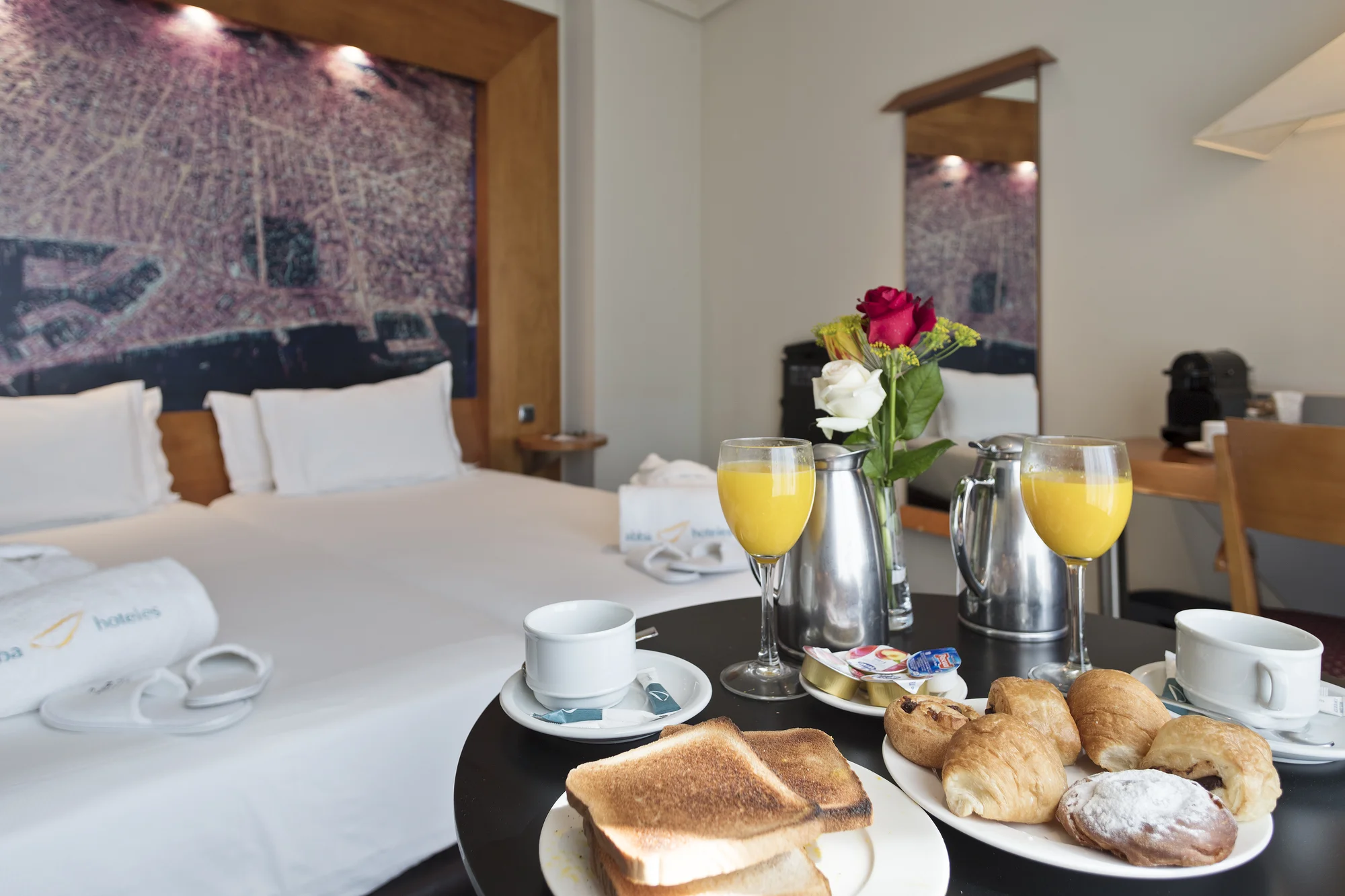 Poznejte krásy Barcelony: pobyt v hotelu se snídaní jen kousek od metra