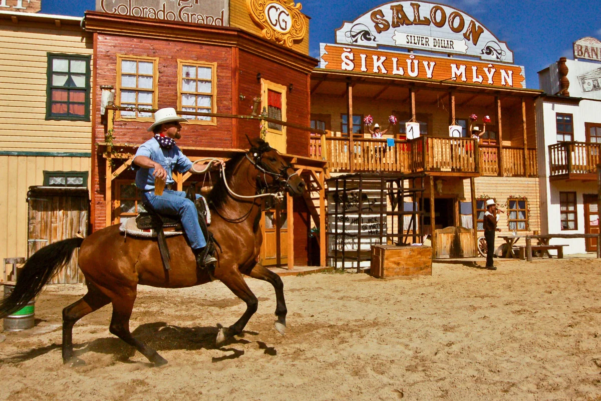 Léto v Šiklandu: pobyt ve westernovém městečku s programem až pro 4 osoby, všední dny