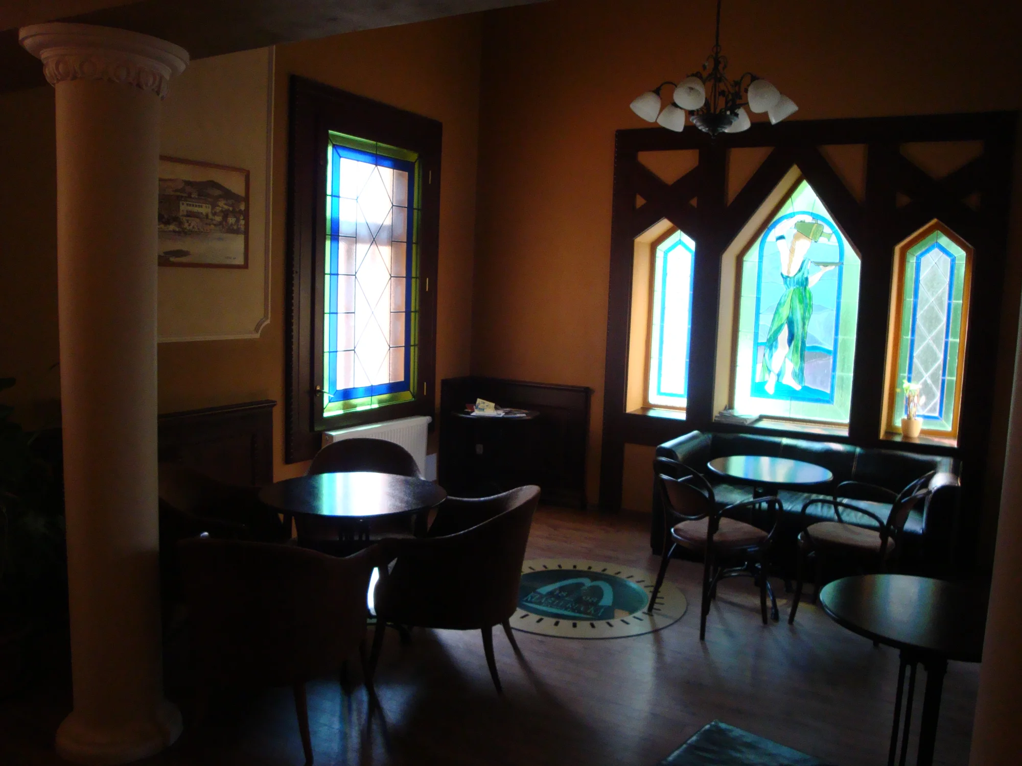 Lázeňský pobyt v Klášterci nad Ohří: snídaně či polopenze, vstup do bazénu s vířivkou a solné jeskyně