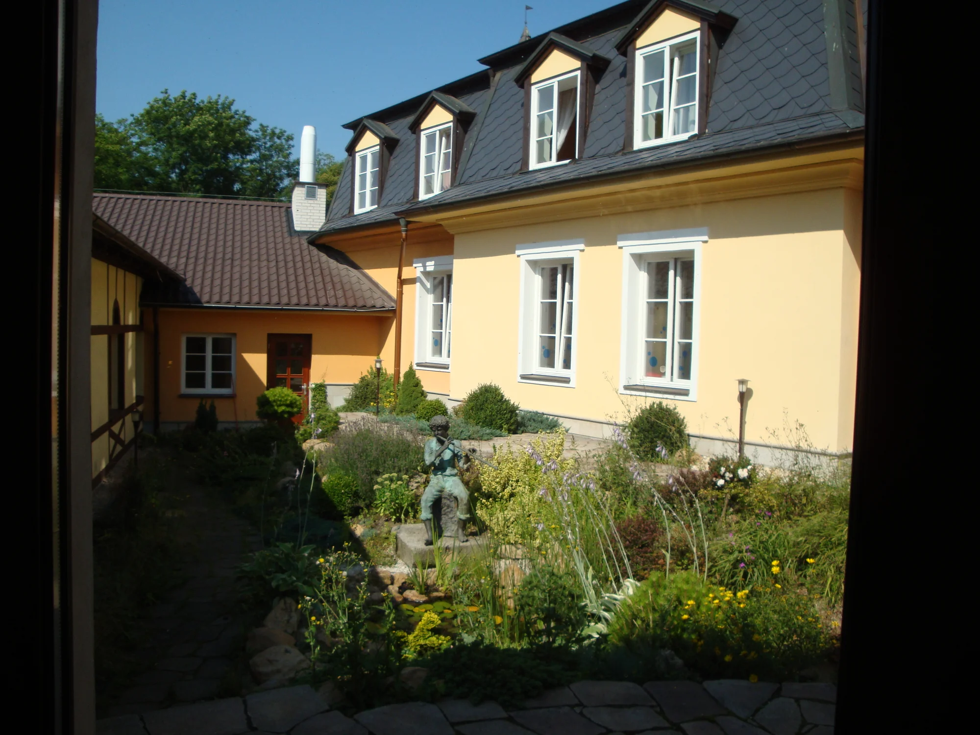 Lázeňský pobyt v Klášterci nad Ohří: snídaně či polopenze, vstup do bazénu s vířivkou a solné jeskyně