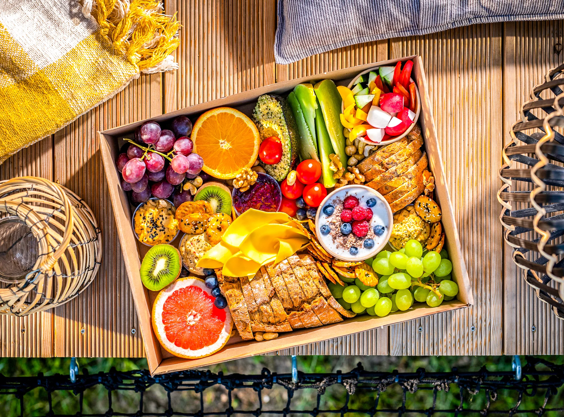 Luxusní designový domek spjatý s přírodou, varianta s boxem plným dobrot