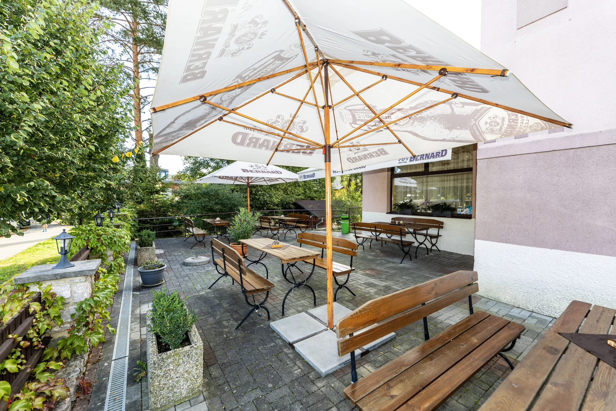 Pohodový pobyt v Českém Krasu: hotel v blízkosti Karlštejna, snídaně nebo polopenze