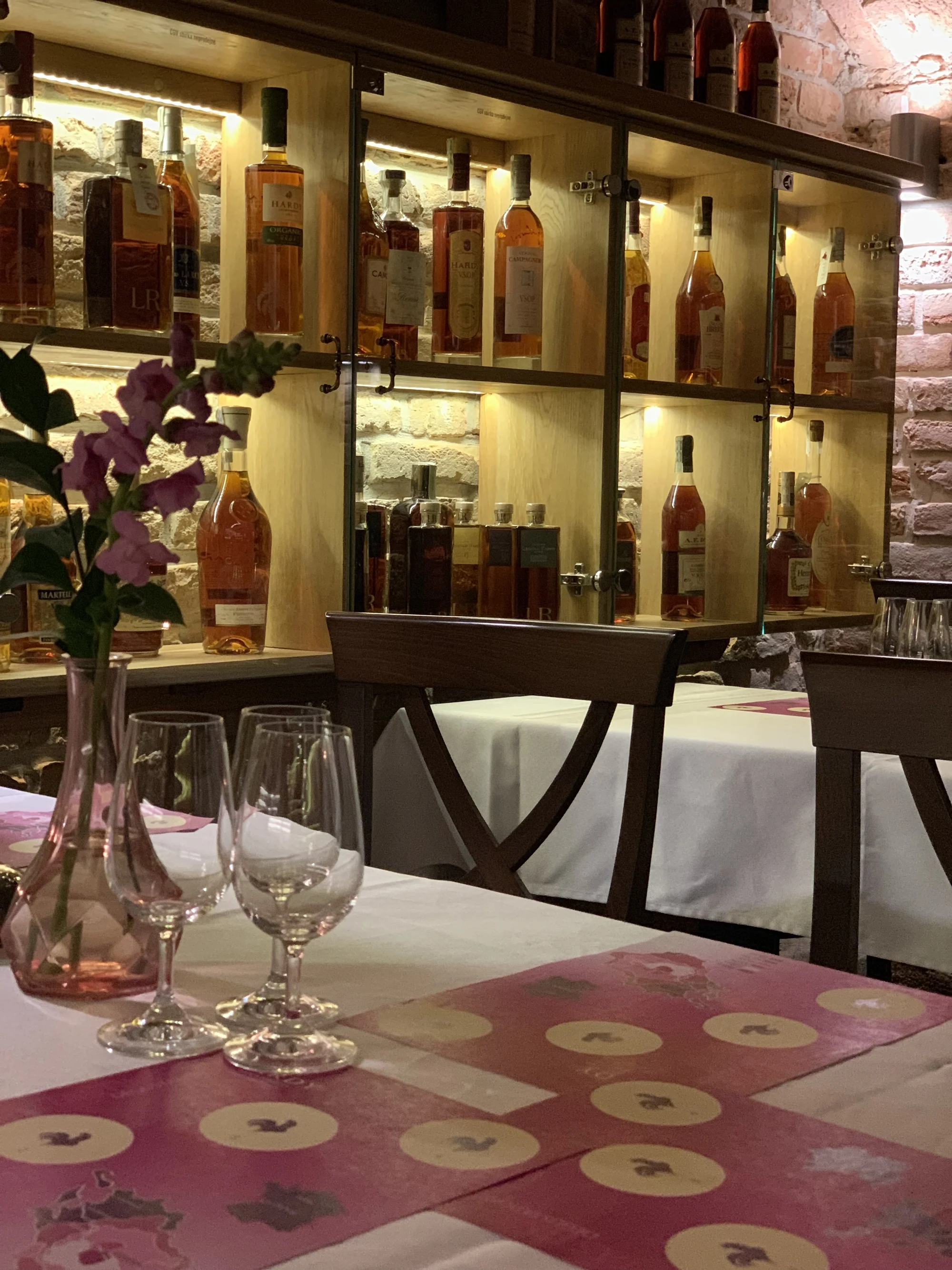 Penzion jen 500 m od zámku Valtice se snídaní i degustací koňaků