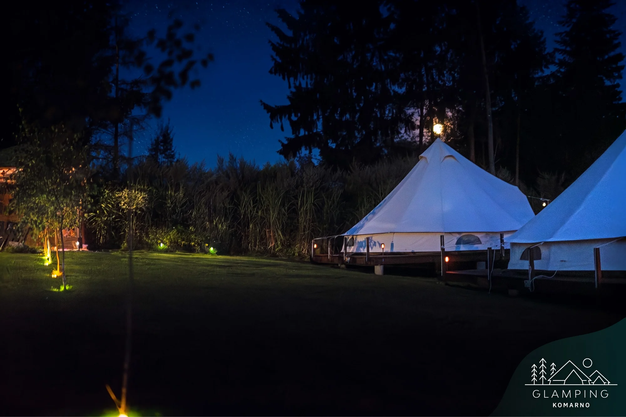 Glamping v polských Krkonoších: stanové městečko nedaleko Jelení Hory, výlety do přírody