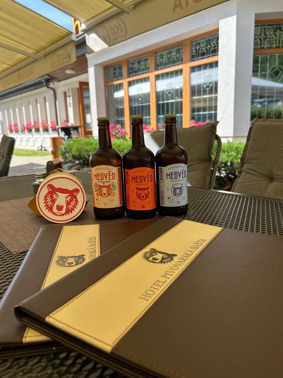 Hotel s pivovarem v Krkonoších: polopenze, exkurze i romantické večeře