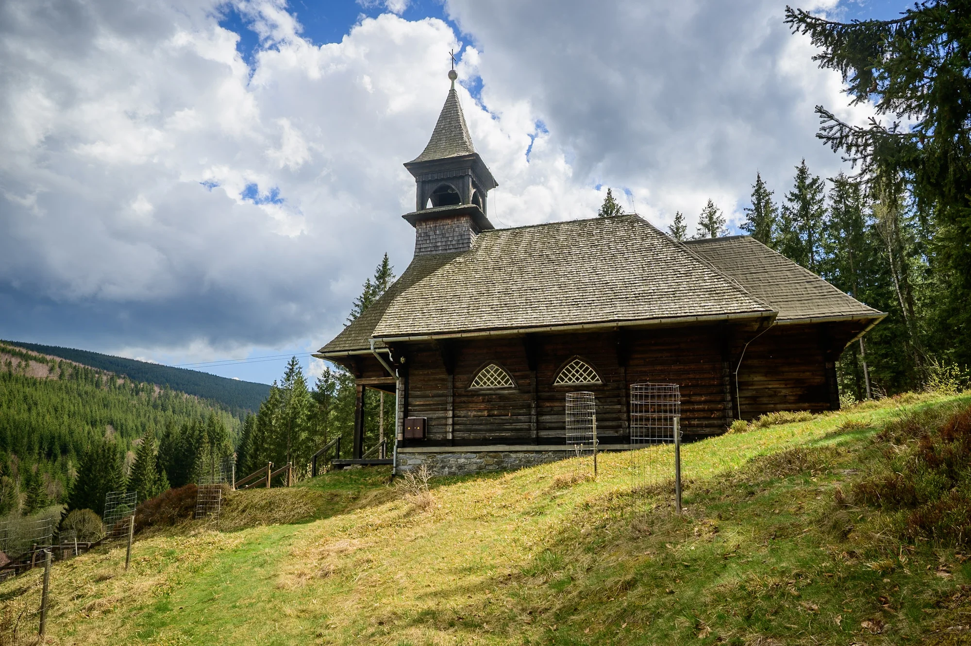 Vrbno pod Pradědem: luxusní apartmánový dům pro 10 osob, 7 km od Karlovy Studánky