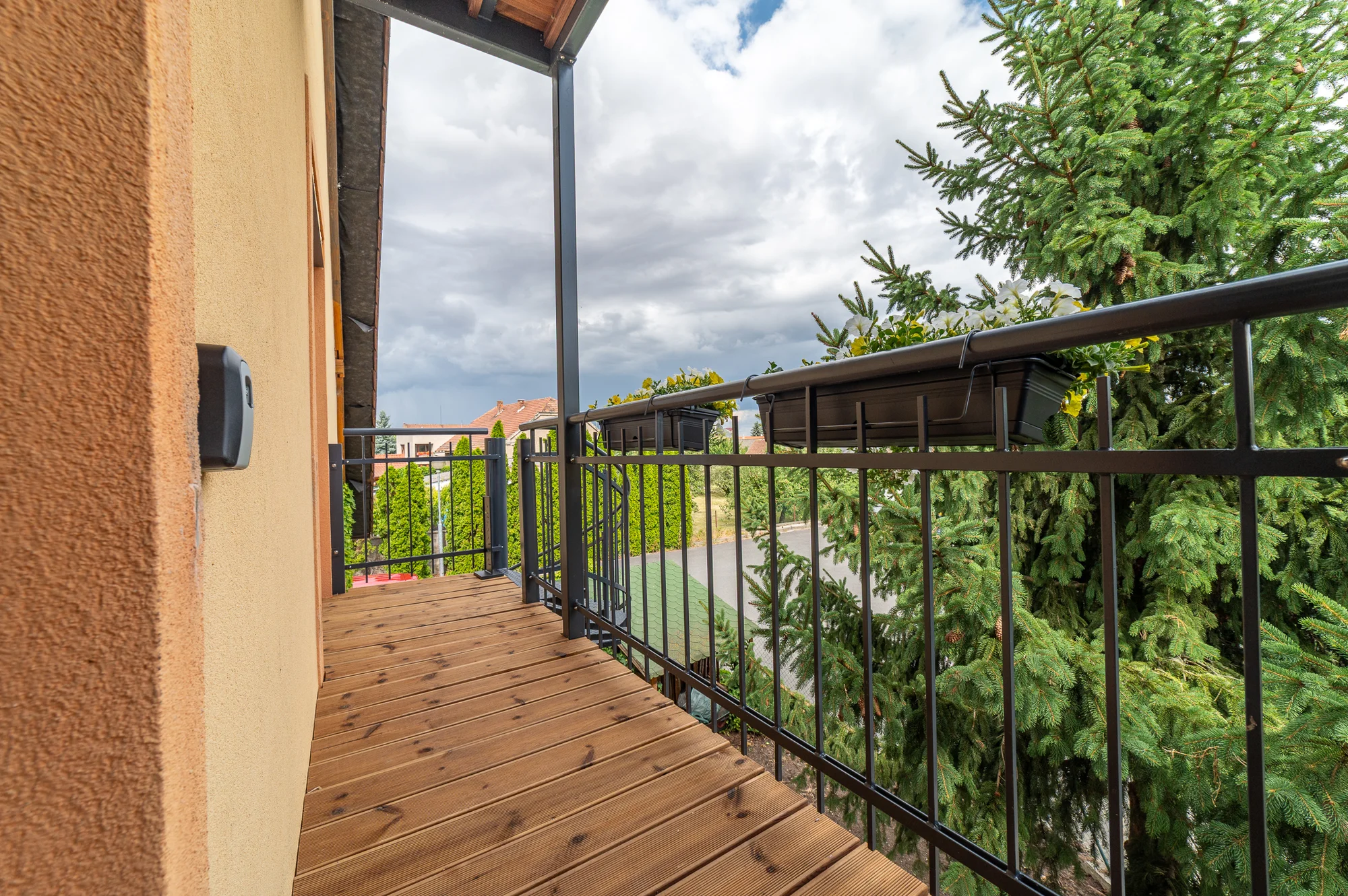 Dovolená v Poděbradech: apartmán či pokoj se snídaní, 3 km od centra a kolonády