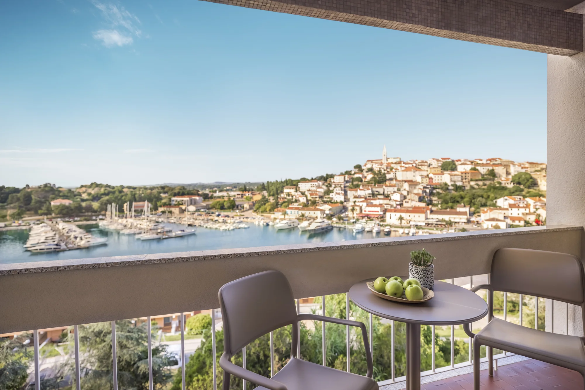 Istrie: 4* hotel s bazénem a wellness, skvělá poloha u pláže i dobré jídlo