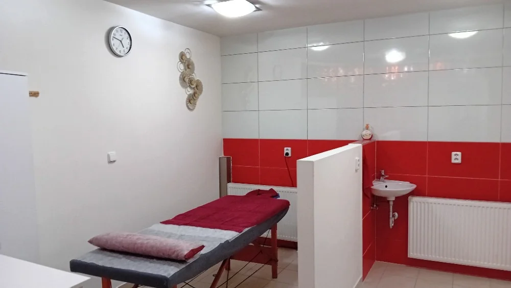 Párové masáže při svíčkách: relaxační, antistresová i lávové kameny