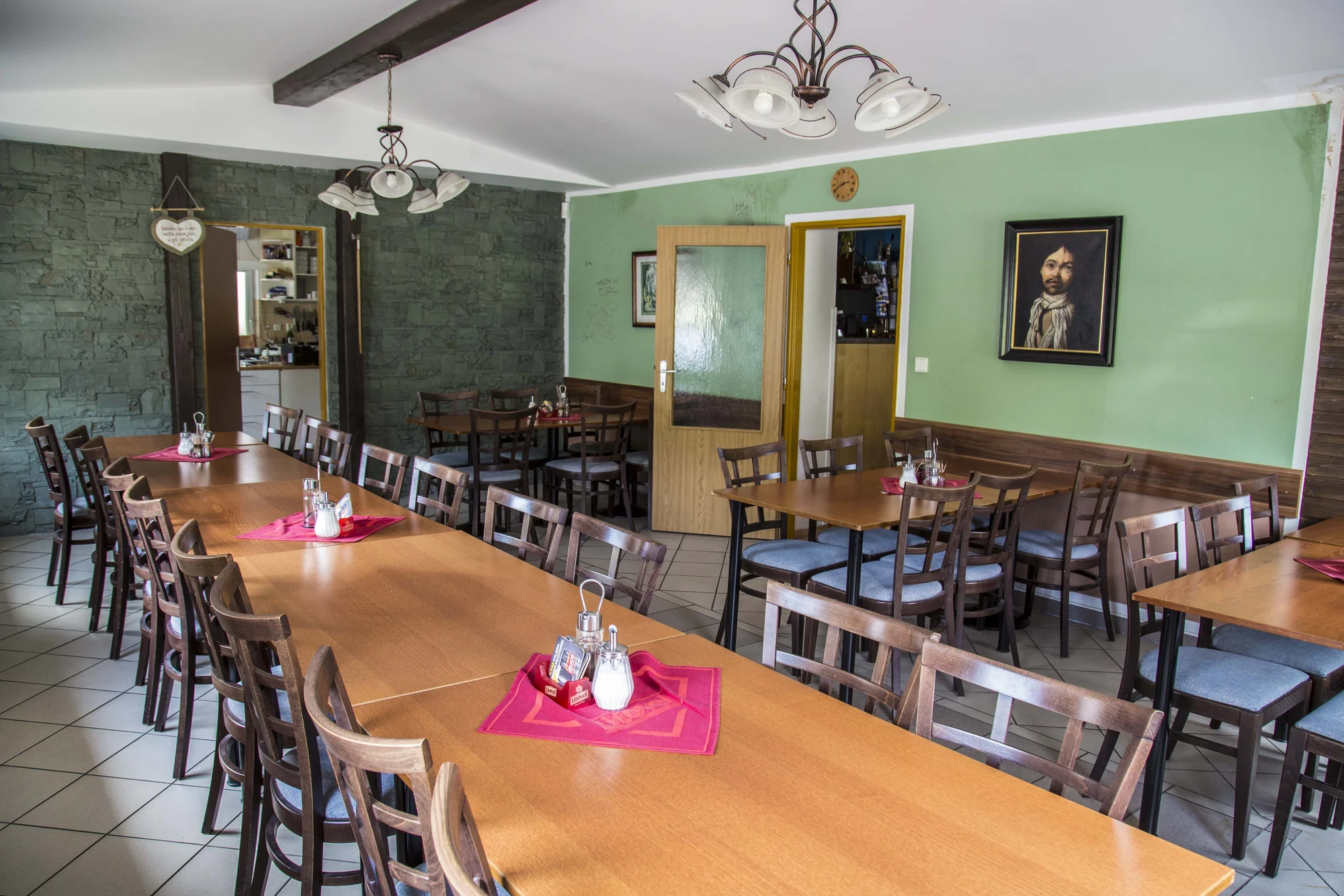 Zimní pohoda v Beskydech s jídlem i neomezenou saunou