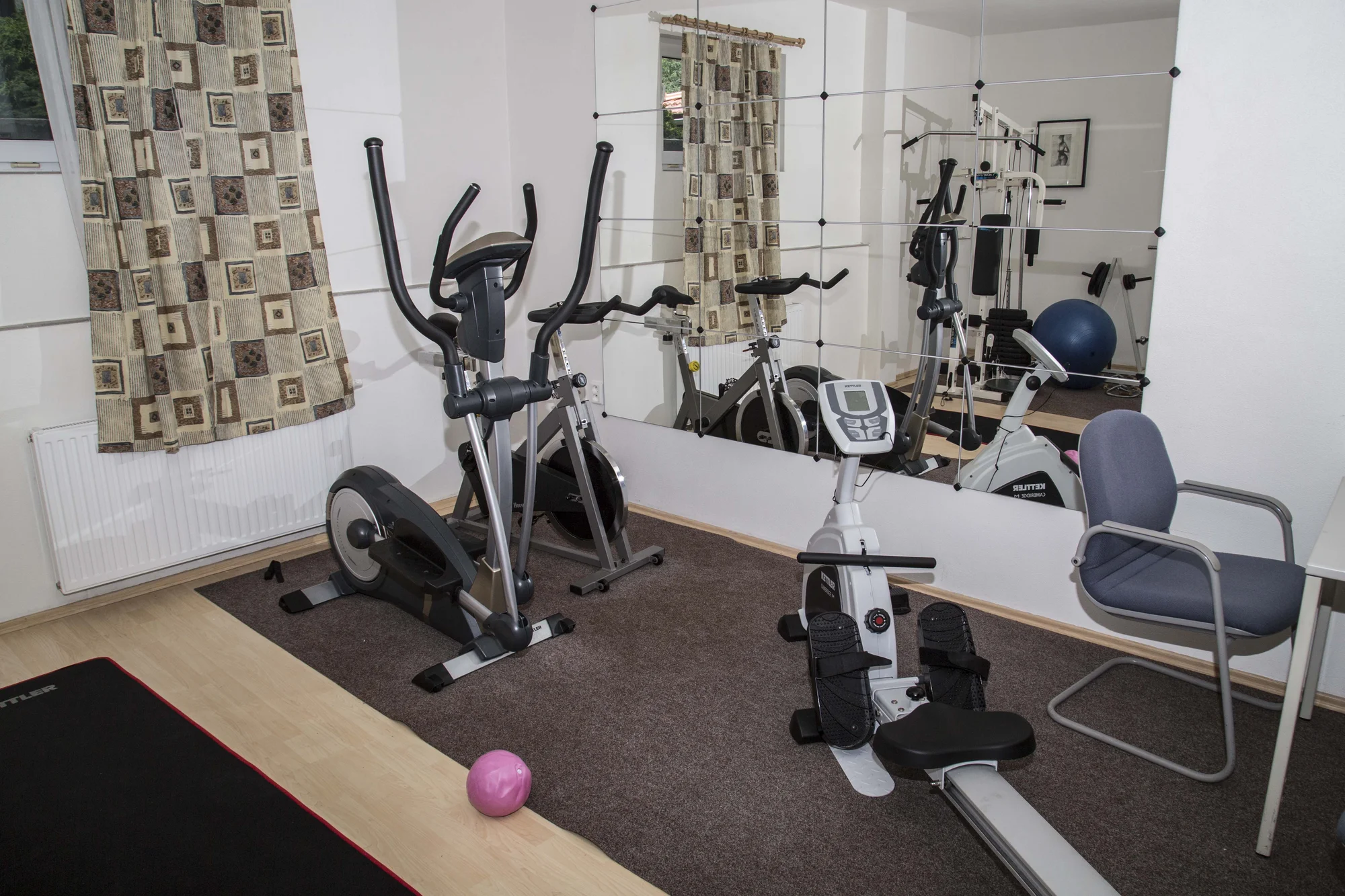 Zimní pohoda v Beskydech s jídlem i neomezenou saunou