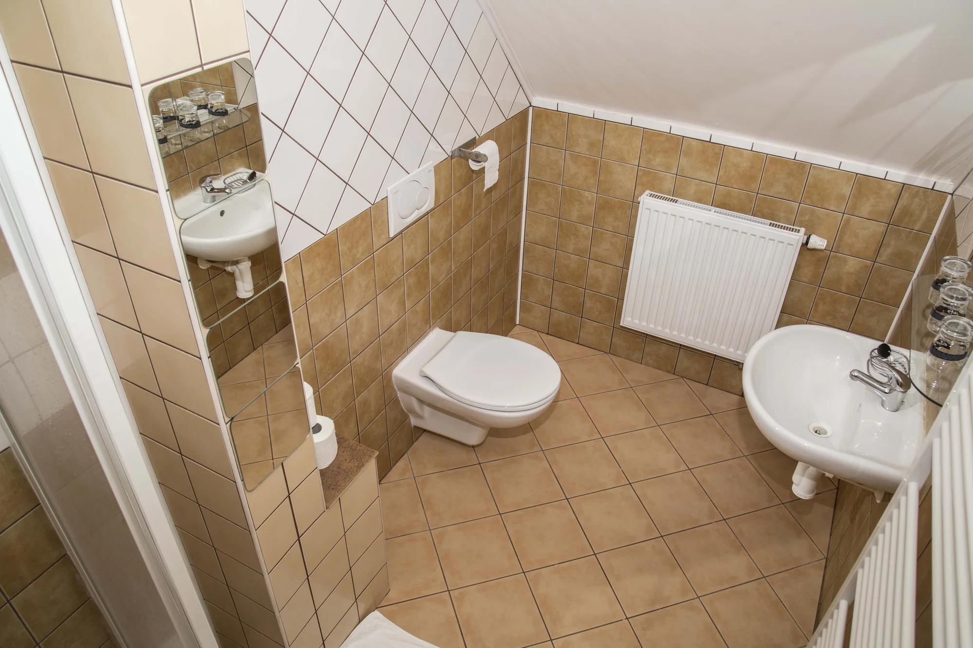 Zimní pohoda v Beskydech s jídlem i neomezenou saunou