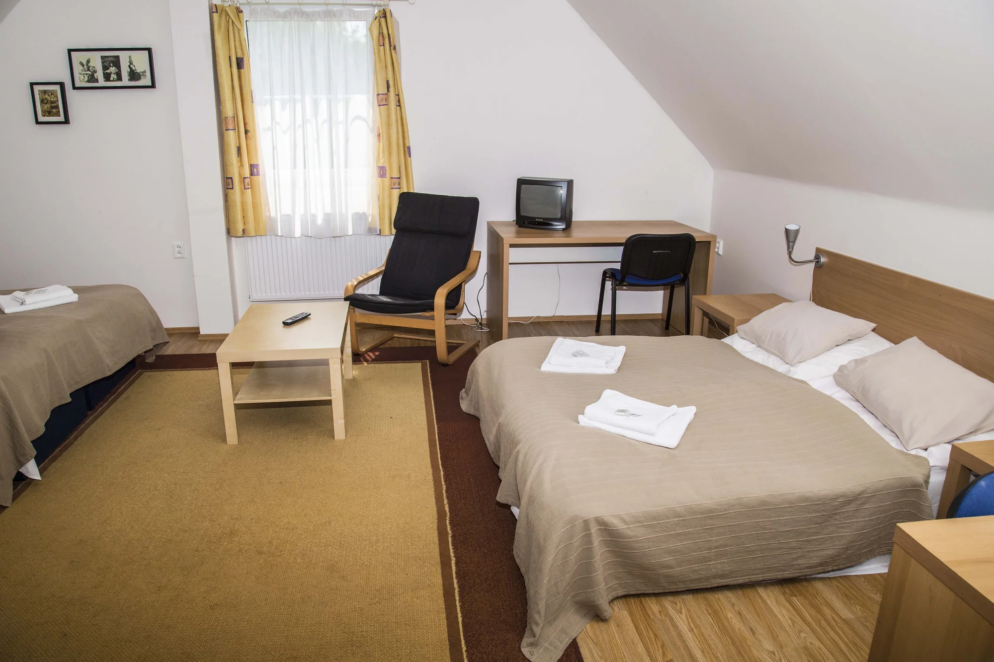 Zimní pohoda v Beskydech s jídlem i neomezenou saunou