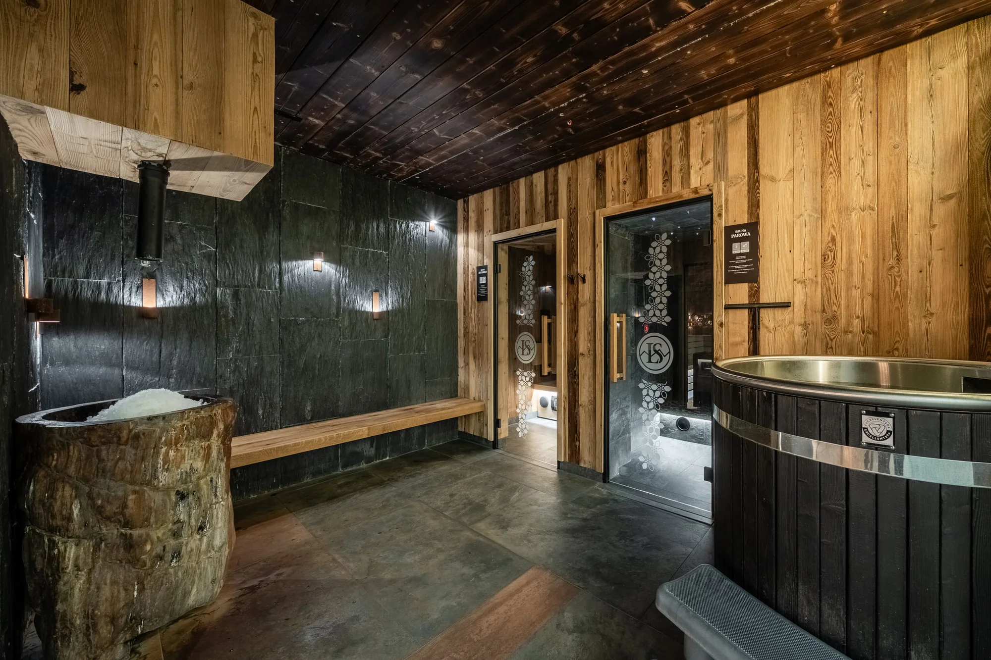 Dovolená v malebném městečku Białka Tatrzańska: snídaně i neomezený vstup do relaxační zóny